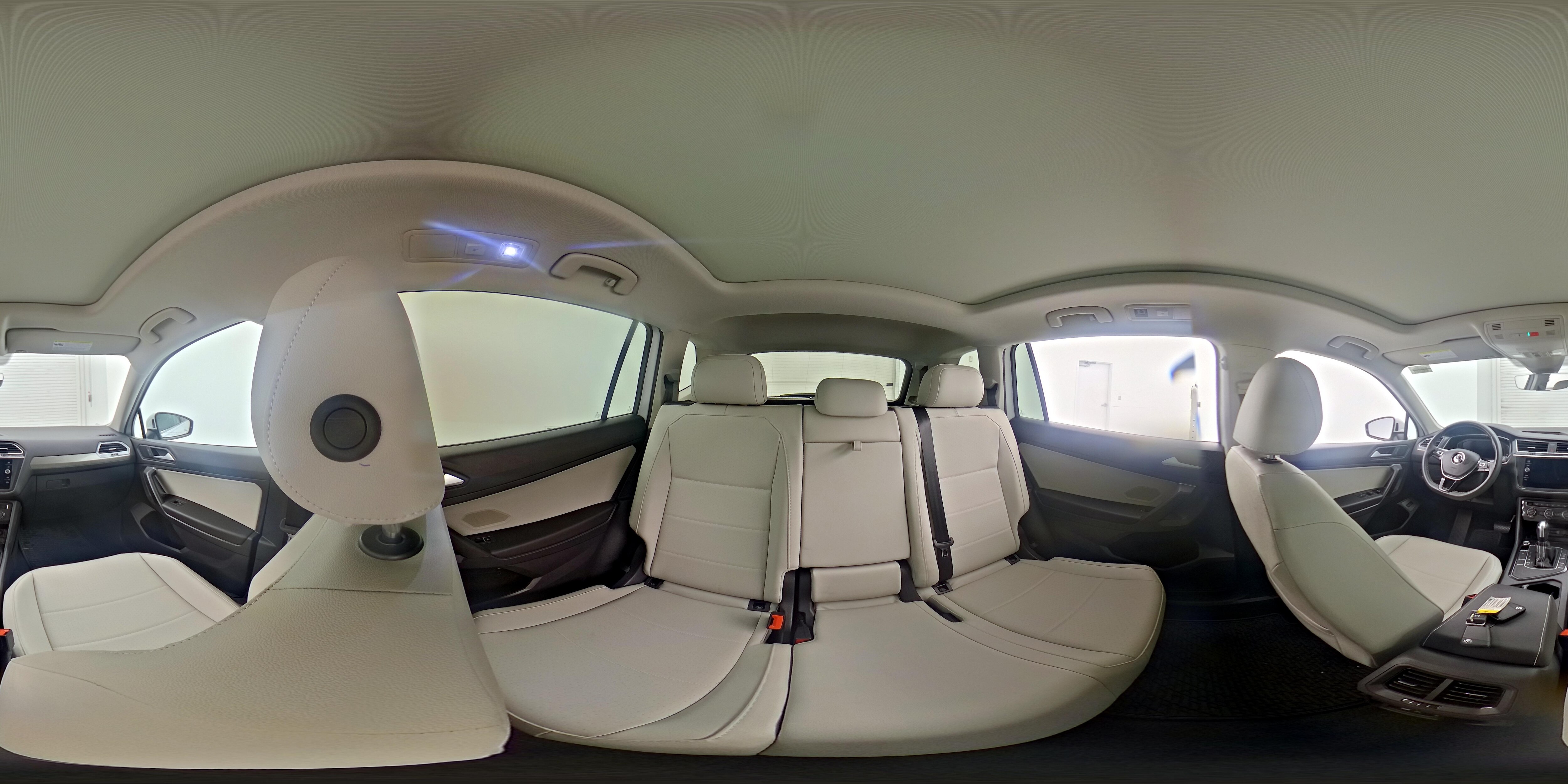 2021 Volkswagen Tiguan SEL - Photo 28