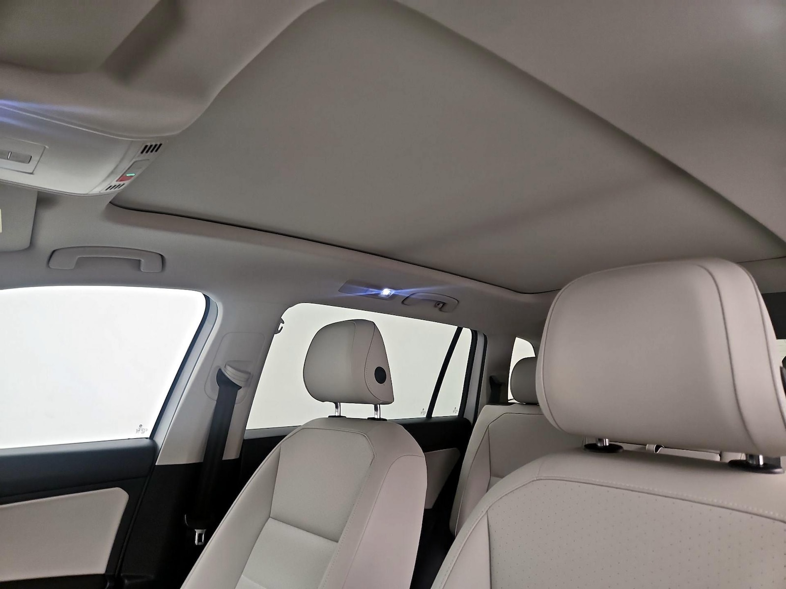 2021 Volkswagen Tiguan SEL - Photo 21