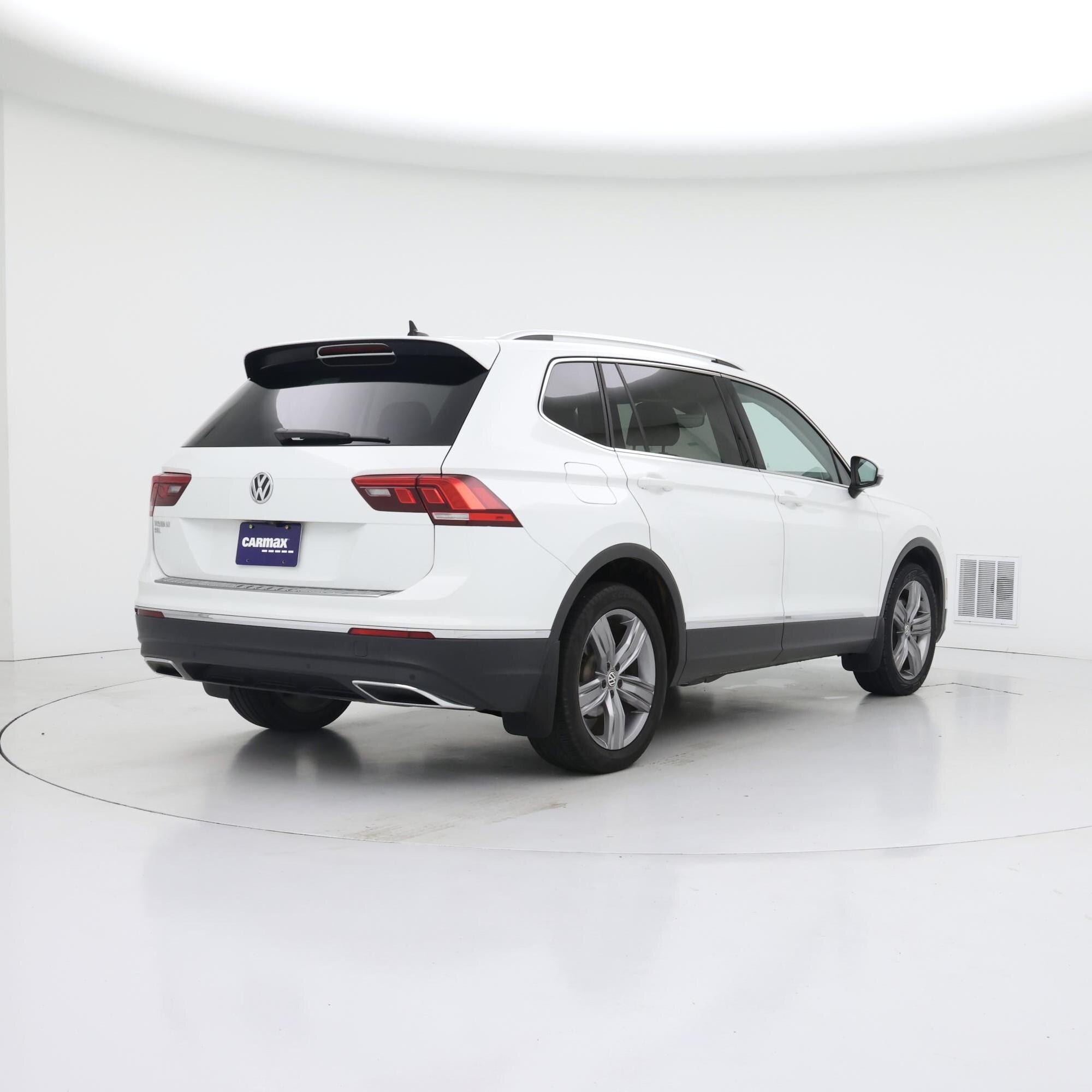 Thumbnail: 2021 Volkswagen Tiguan - 8