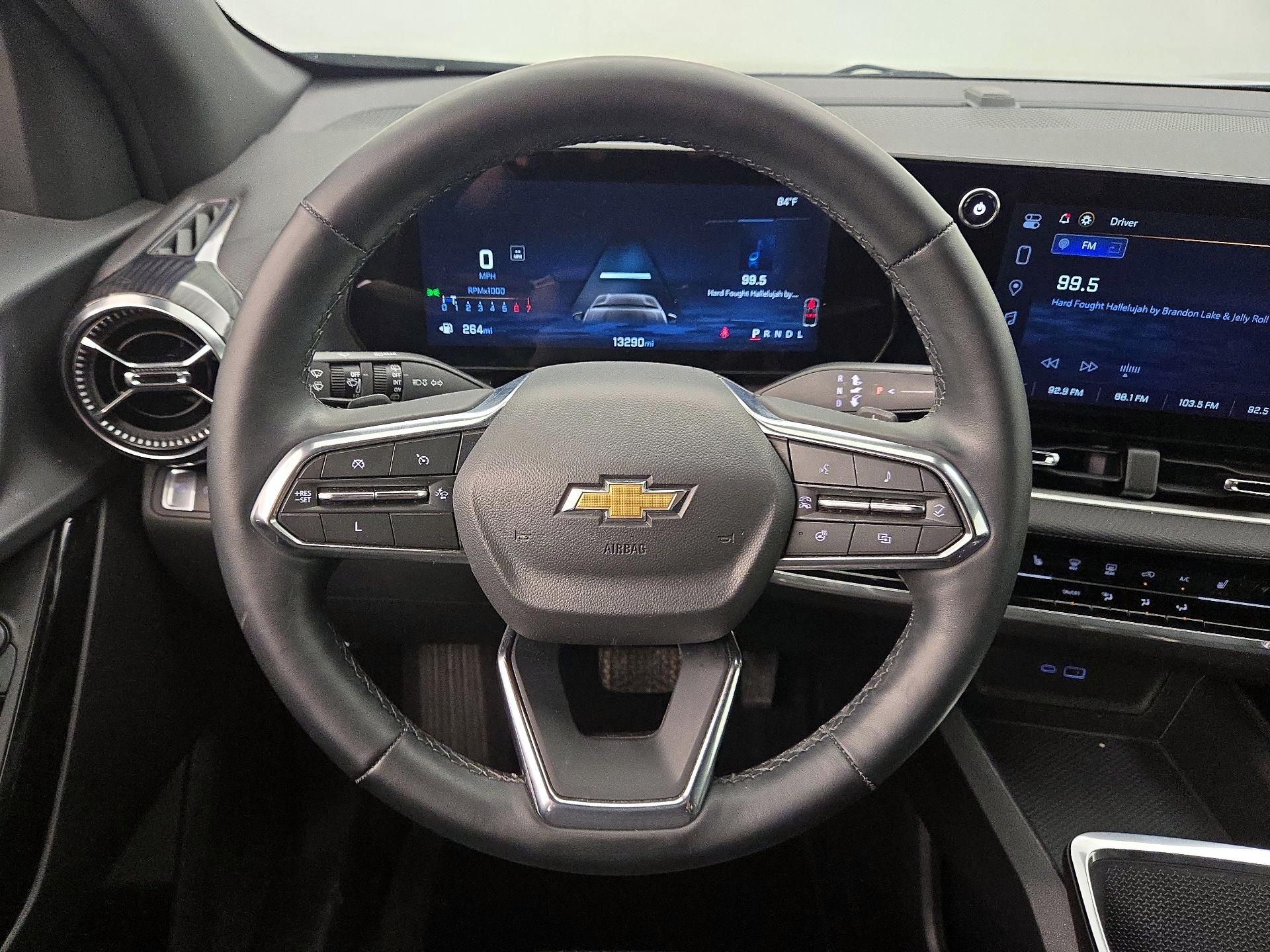 Thumbnail: 2025 Chevrolet Equinox - 10