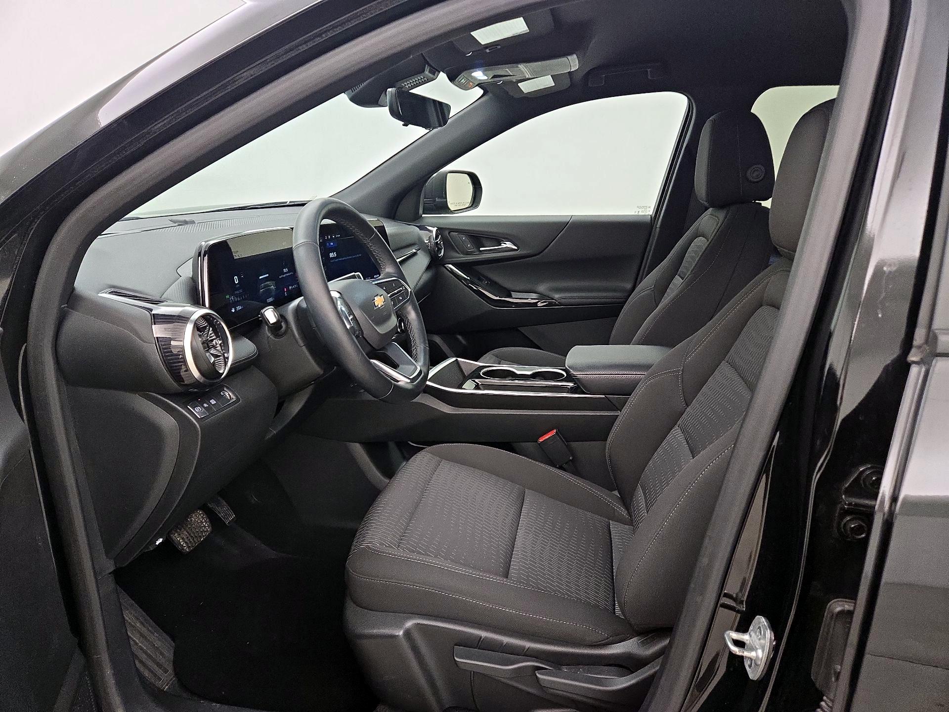 Thumbnail: 2025 Chevrolet Equinox - 11