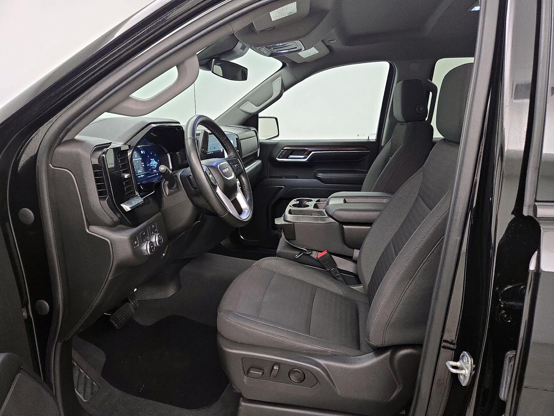 Thumbnail: 2023 GMC Sierra 1500 - 11