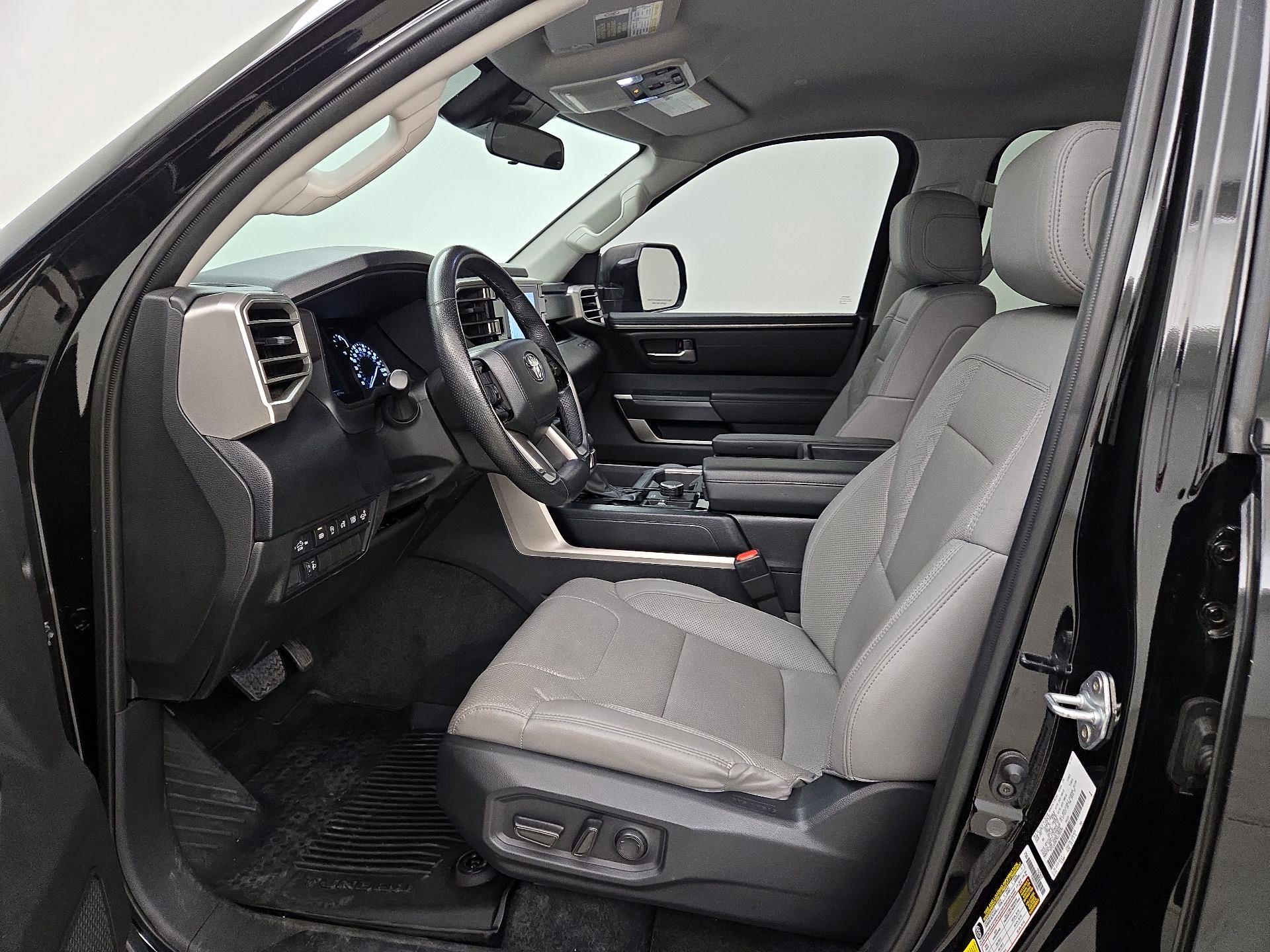 Thumbnail: 2024 Toyota Tundra - 11