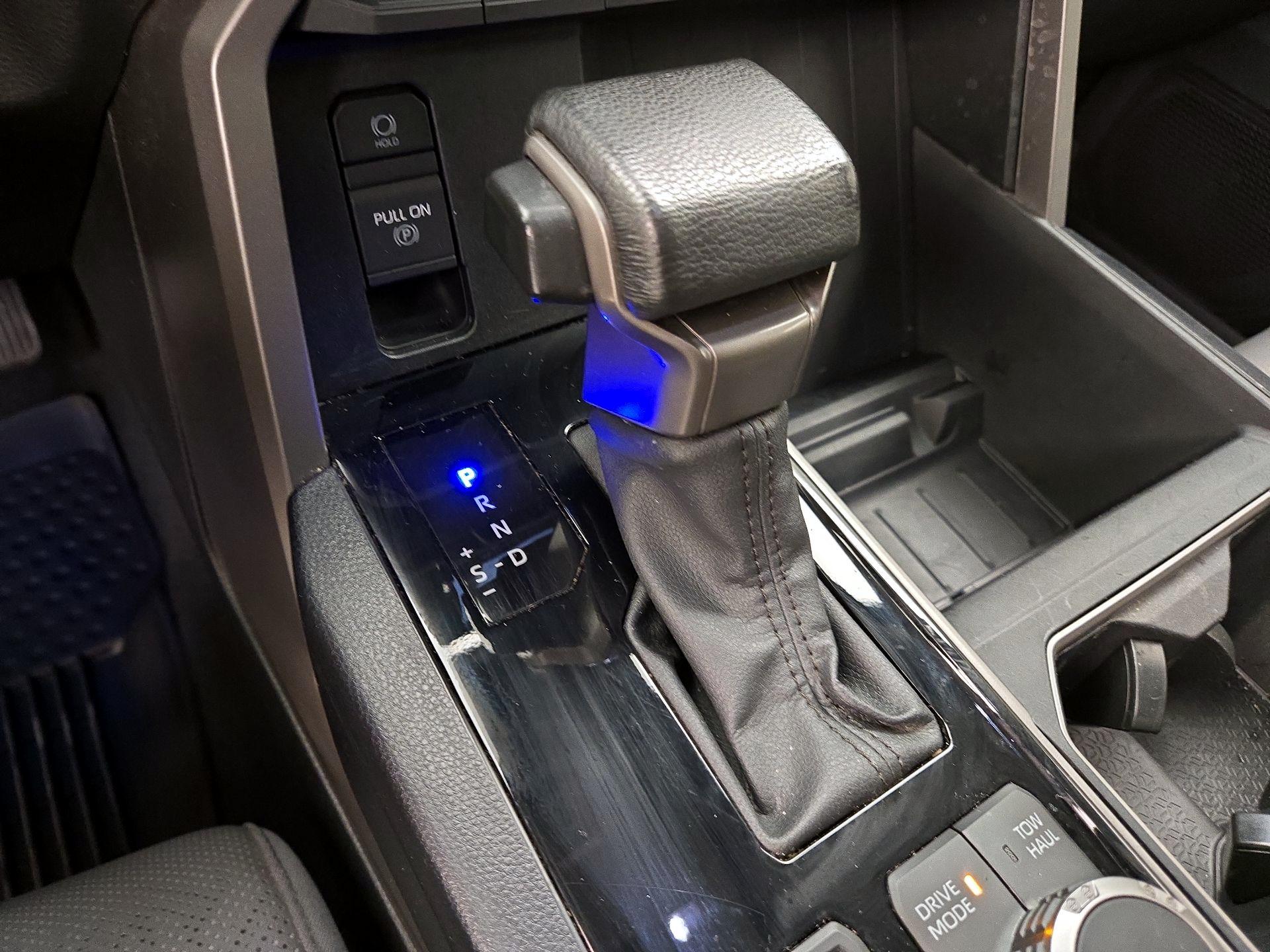 Thumbnail: 2024 Toyota Tundra - 18