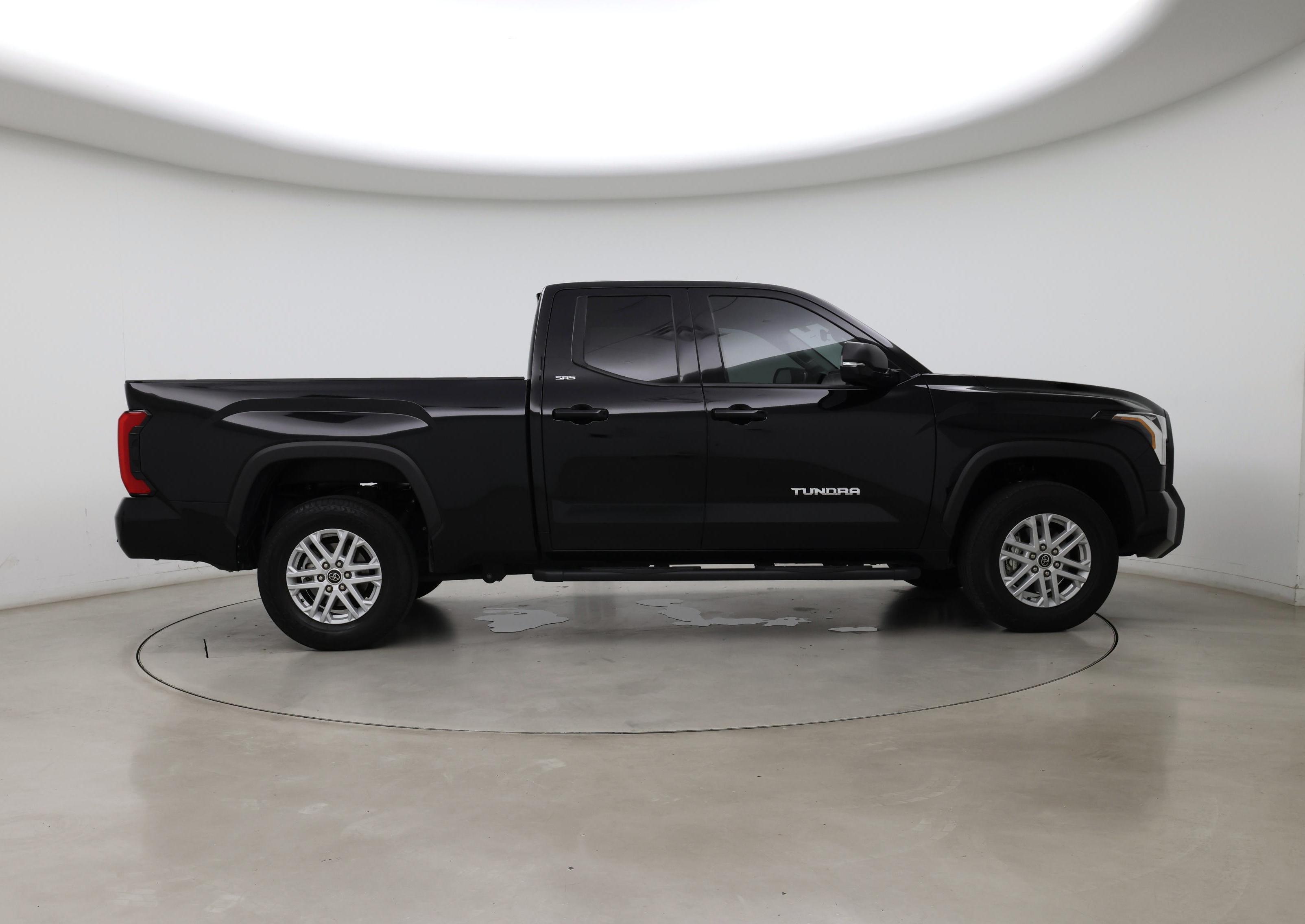 Thumbnail: 2024 Toyota Tundra - 7