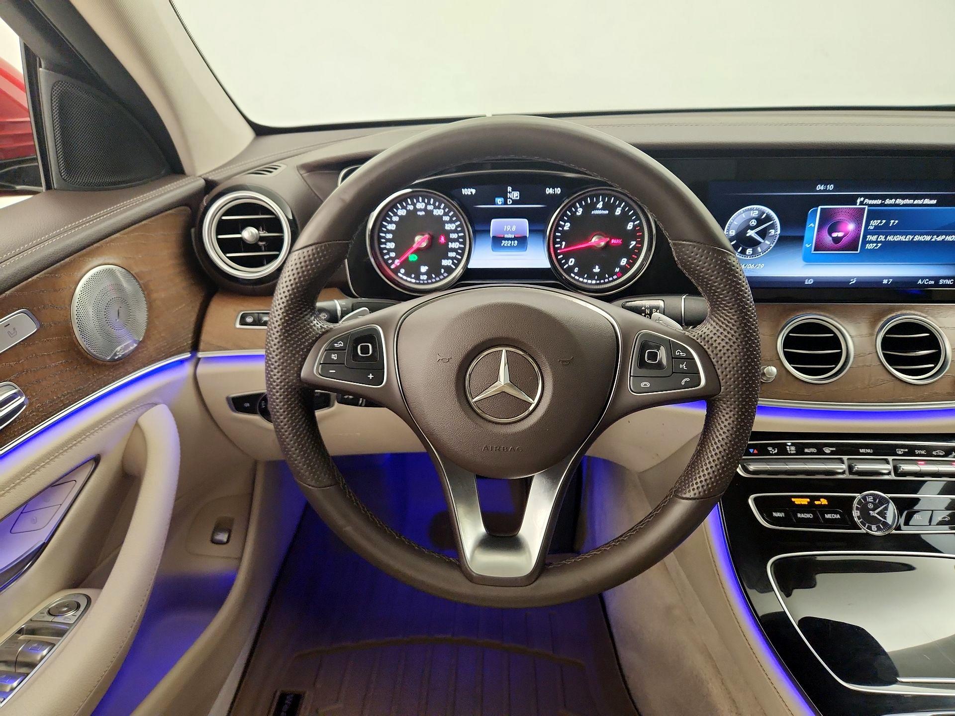 Thumbnail: 2017 Mercedes-Benz E-Class - 10