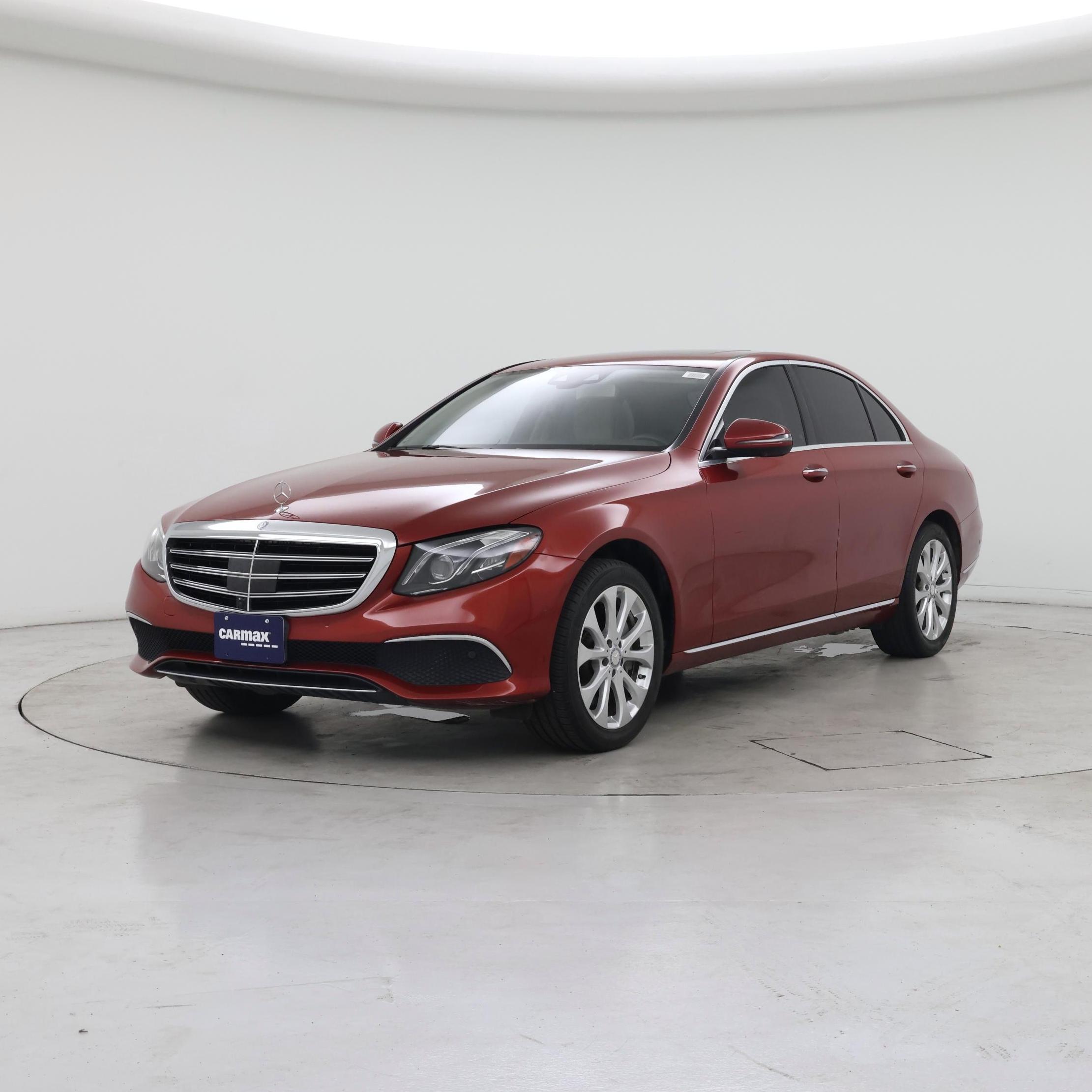 Thumbnail: 2017 Mercedes-Benz E-Class - 4