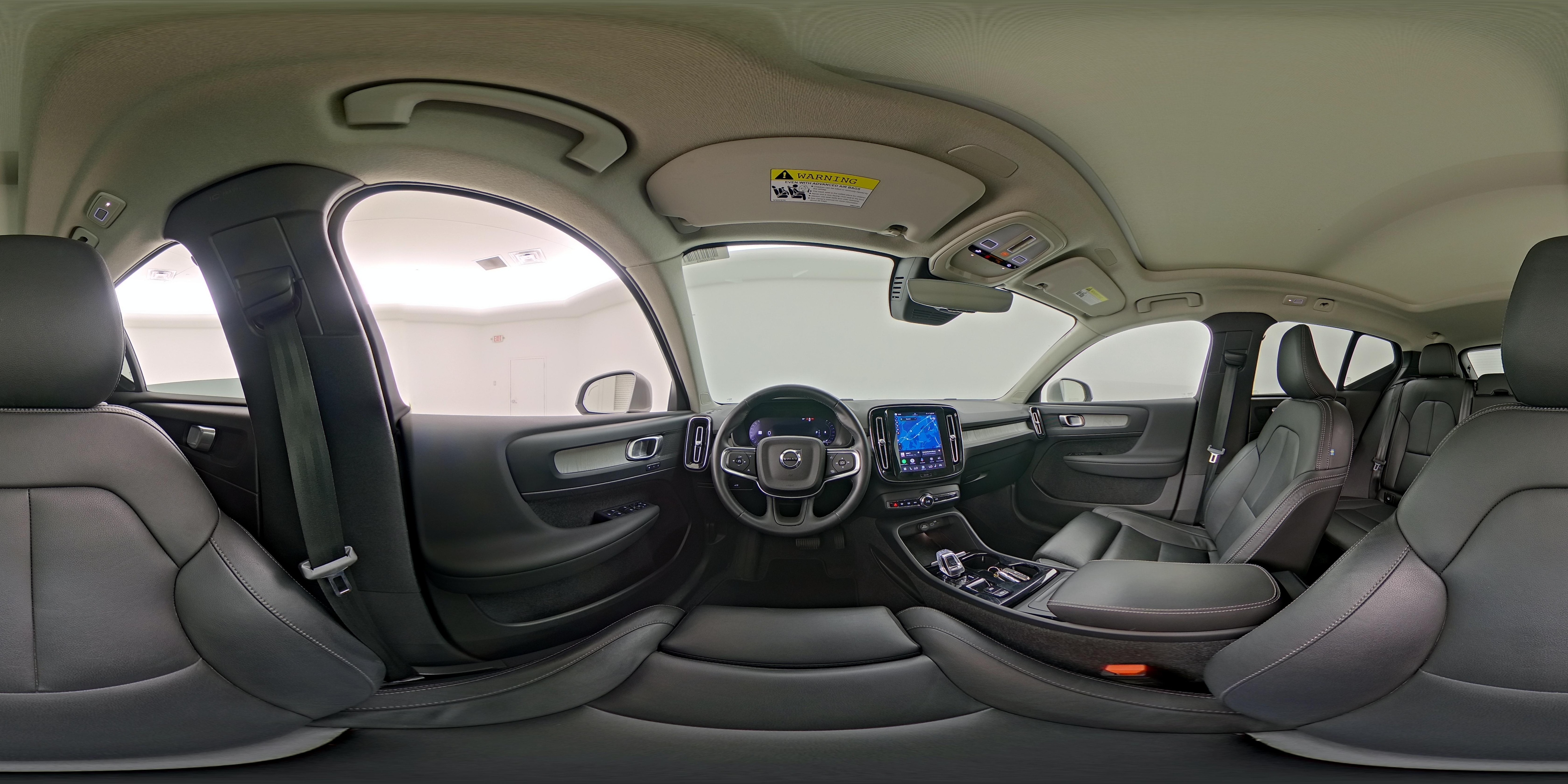 2025 Volvo XC40 Plus - Photo 29