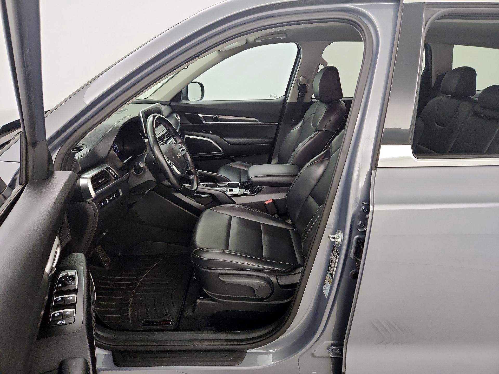Thumbnail: 2022 Kia Telluride - 11