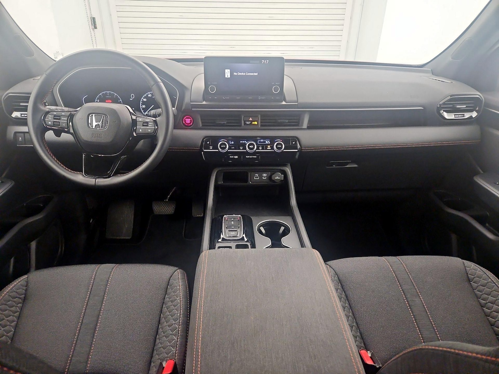 2025 Honda Pilot Sport - Photo 10