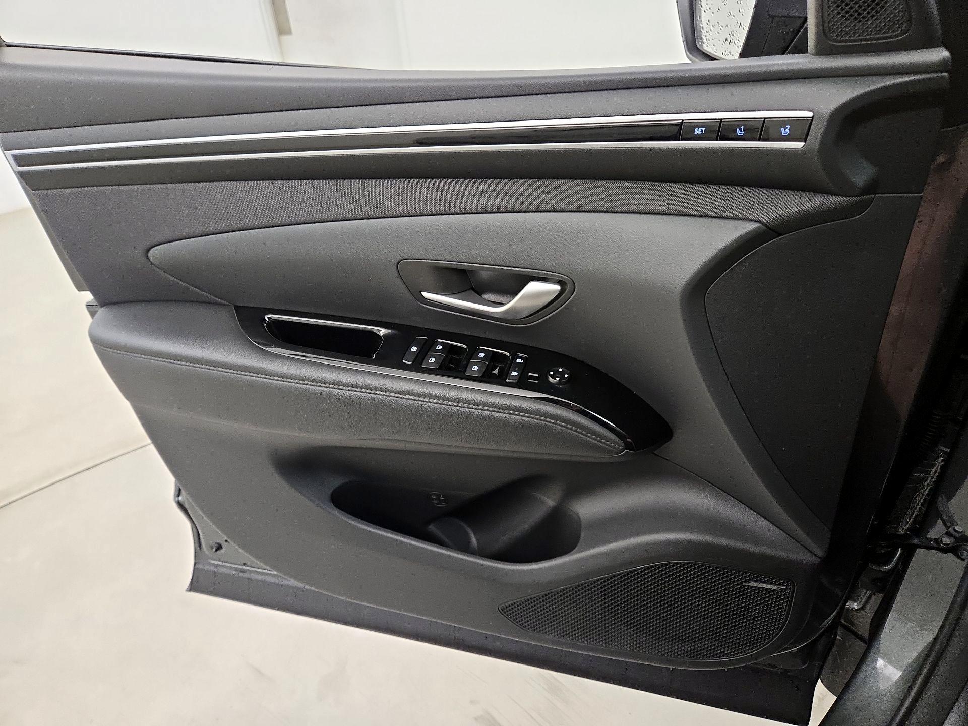 Thumbnail: 2024 Hyundai Tucson - 12