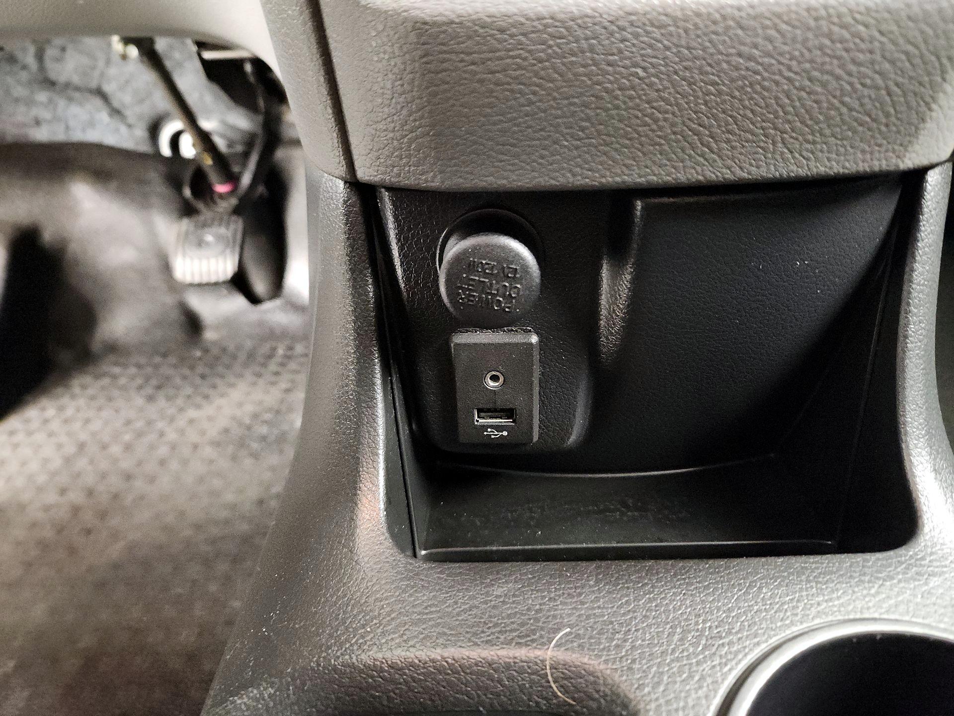 Thumbnail: 2018 Chevrolet City Express - 16