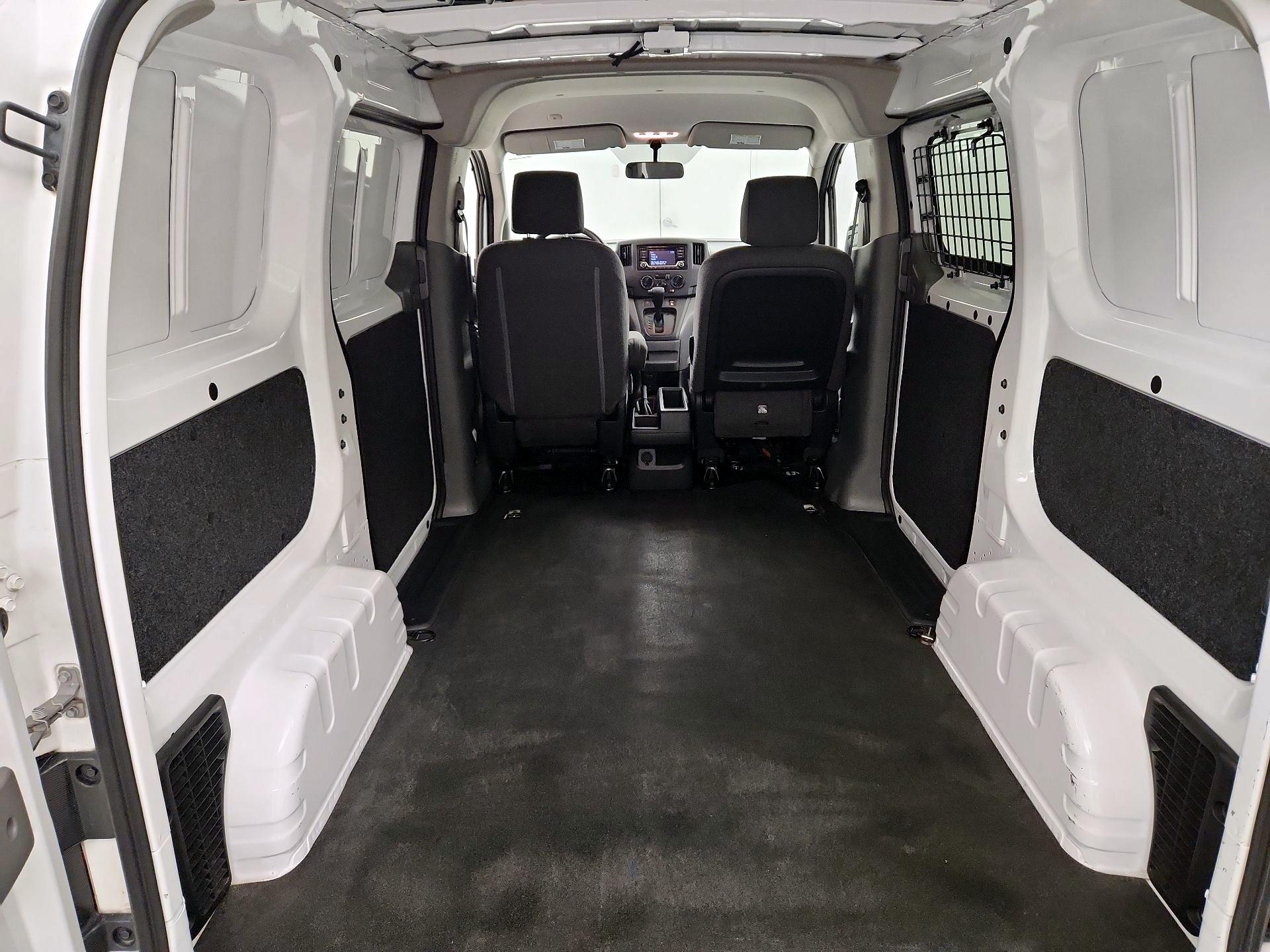 Thumbnail: 2018 Chevrolet City Express - 18