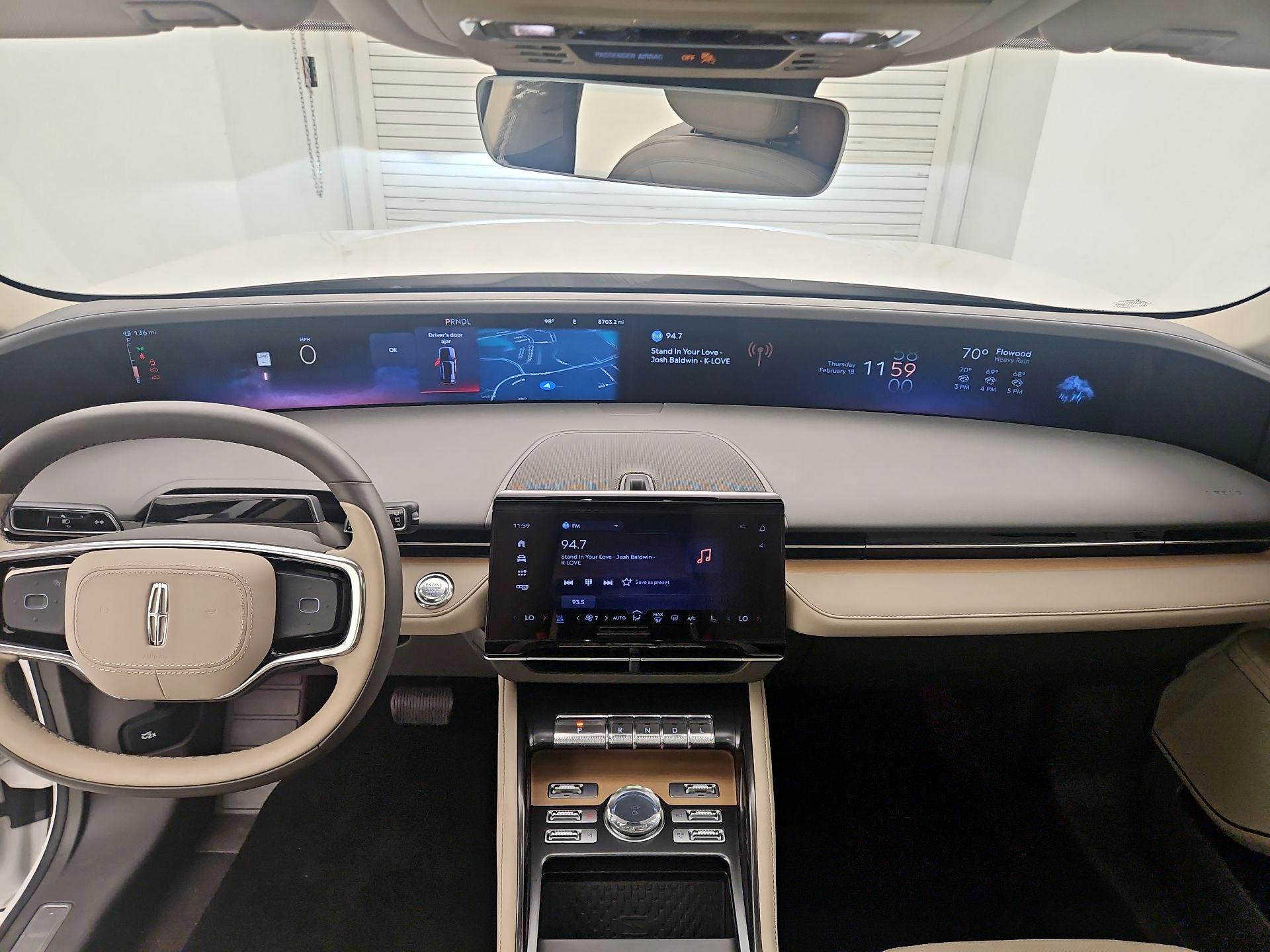 Thumbnail: 2025 Lincoln Nautilus - 9