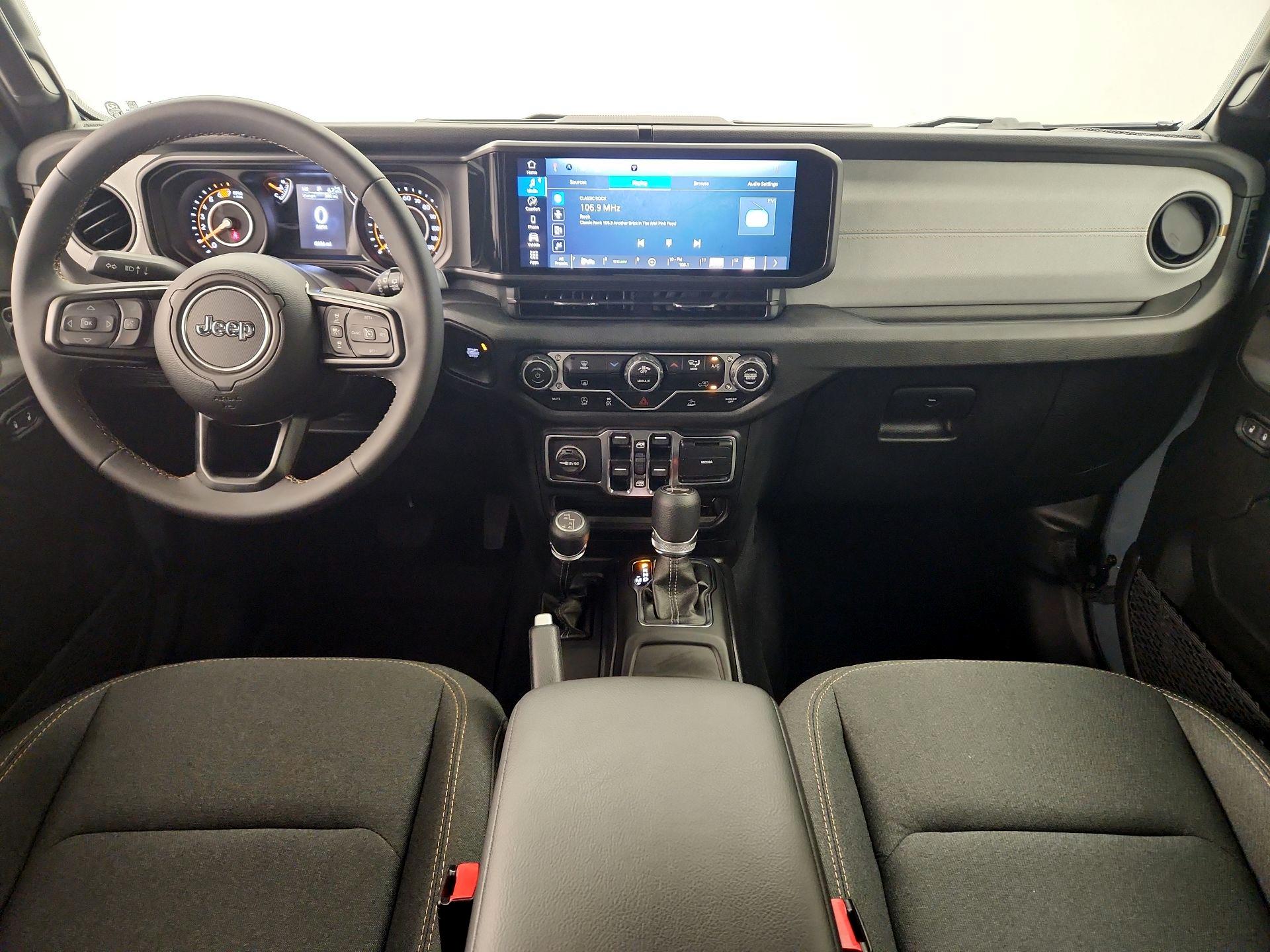 Thumbnail: 2024 Jeep Wrangler - 9