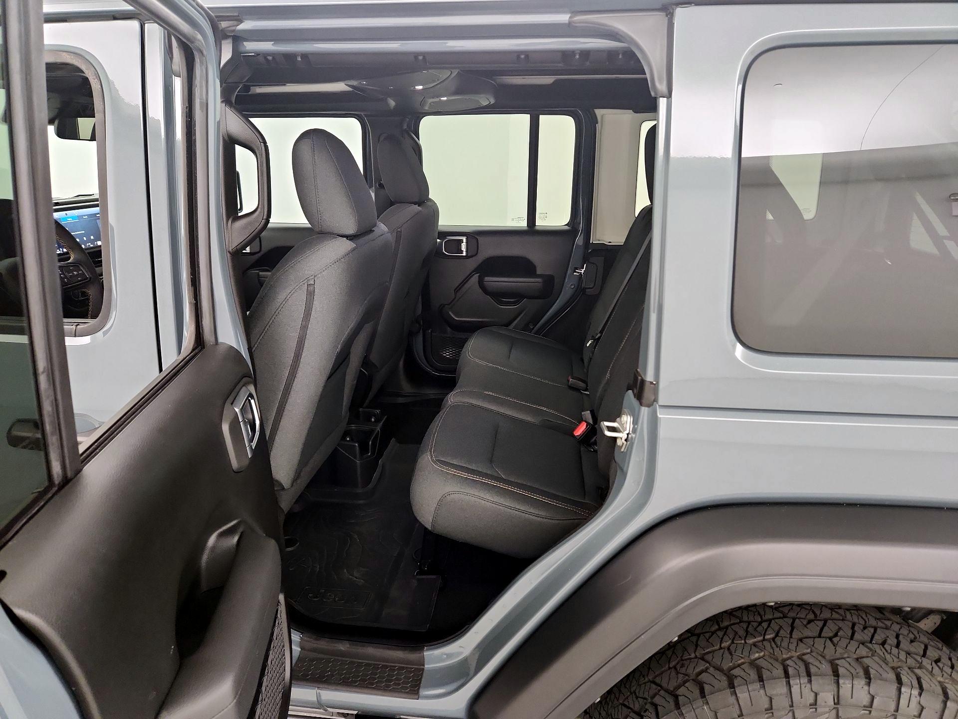 Thumbnail: 2024 Jeep Wrangler - 19
