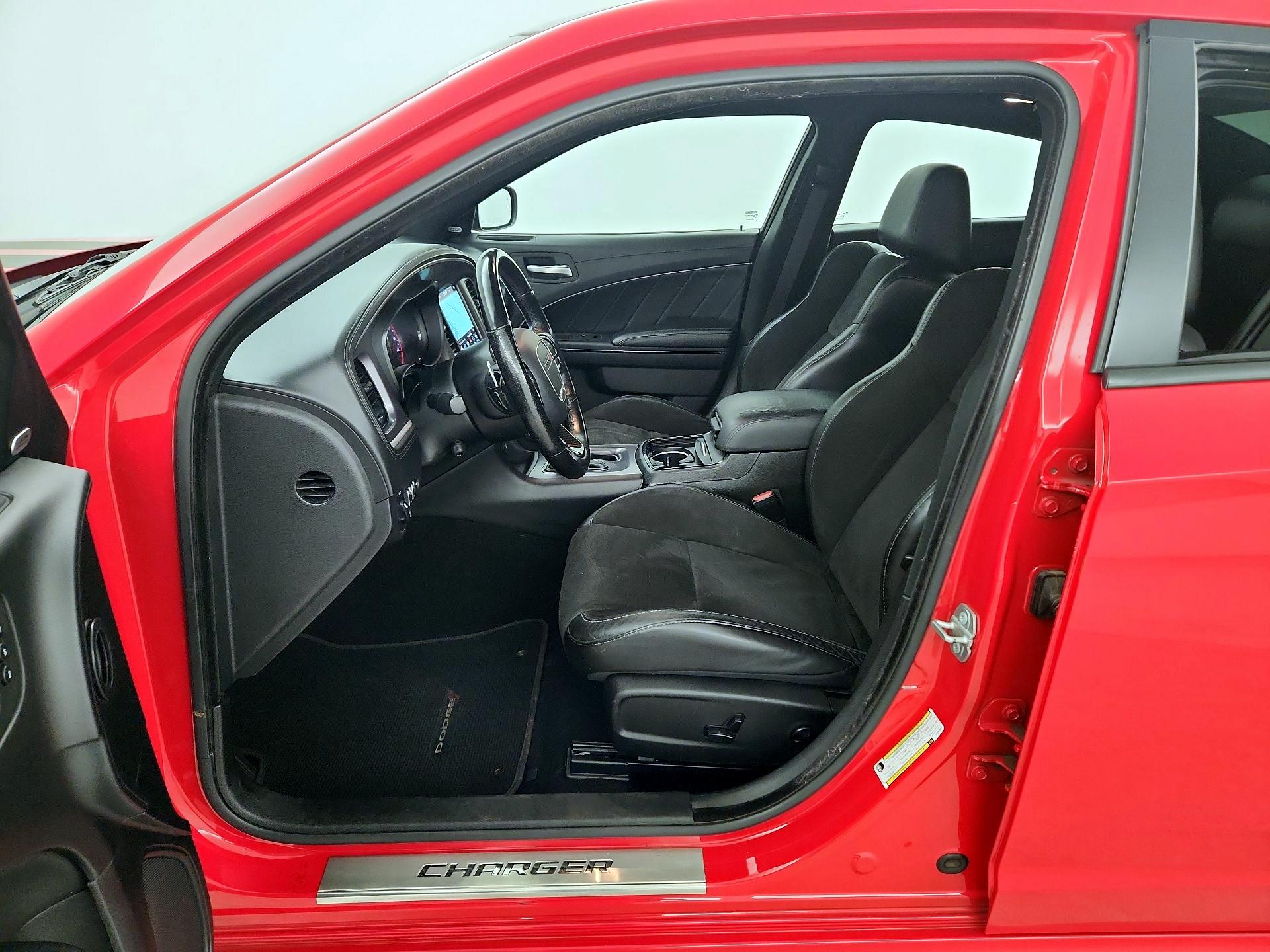 Thumbnail: 2020 Dodge Charger - 11