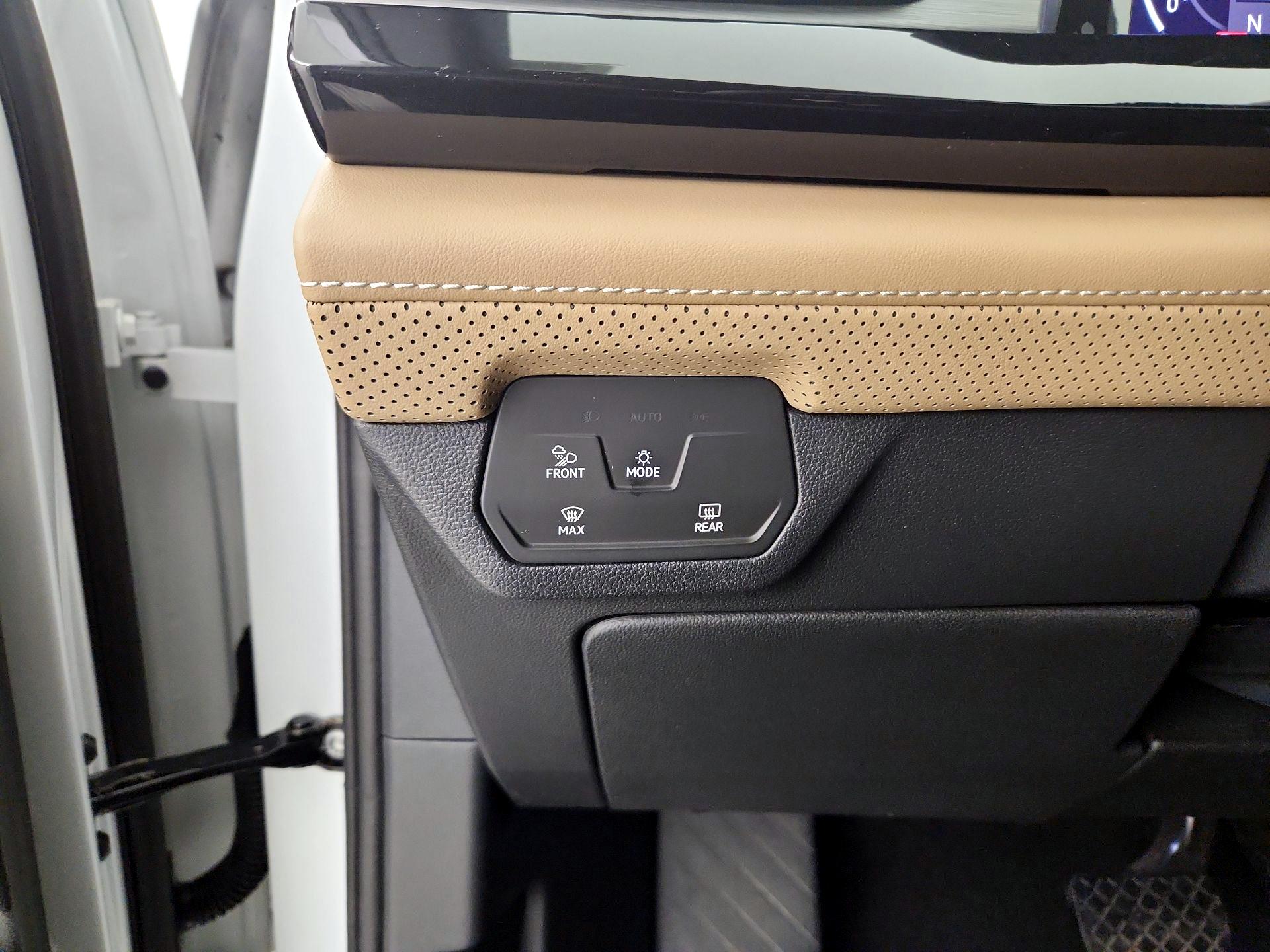 Thumbnail: 2024 Volkswagen Atlas - 13