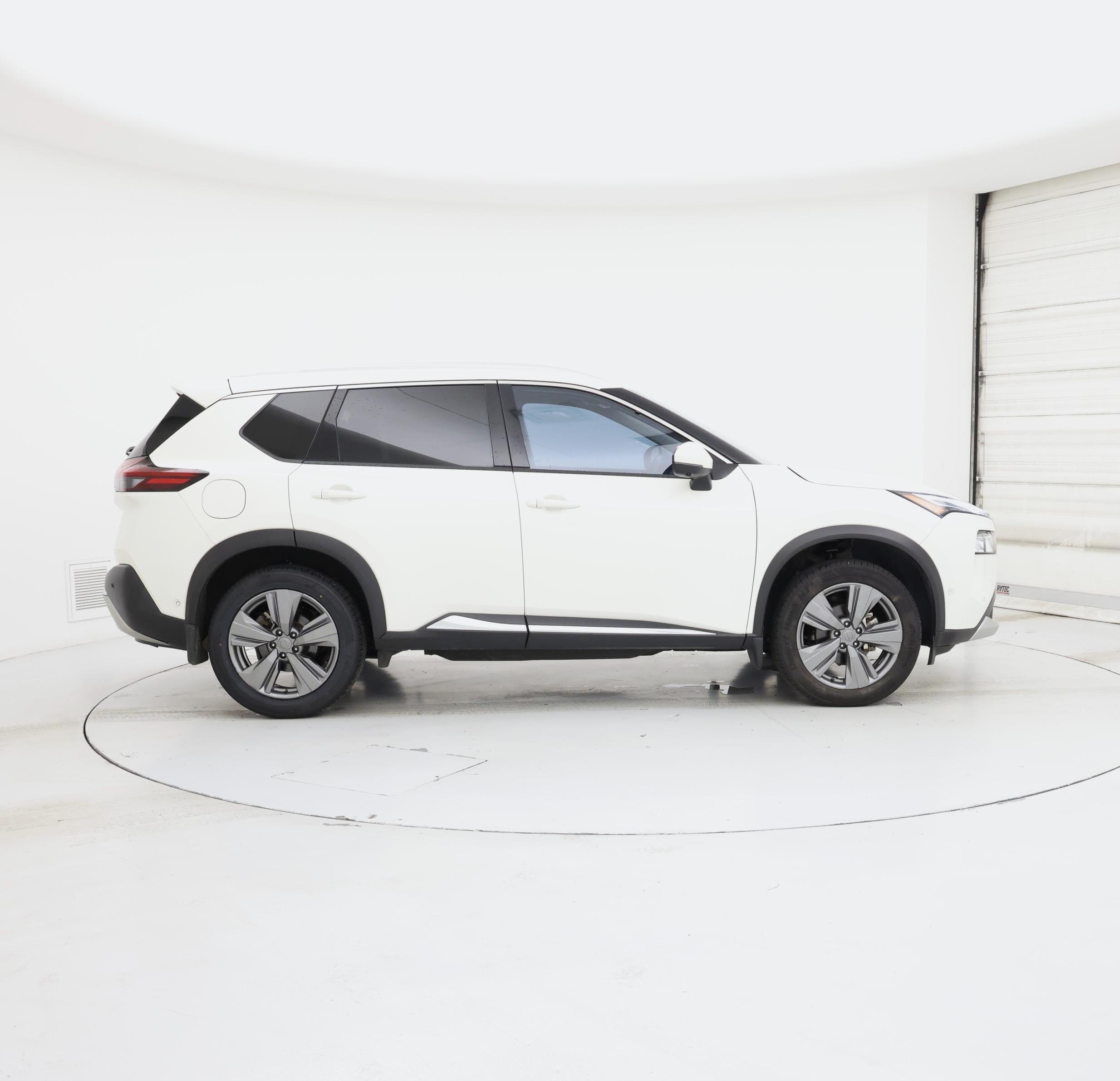 Thumbnail: 2022 Nissan Rogue - 7