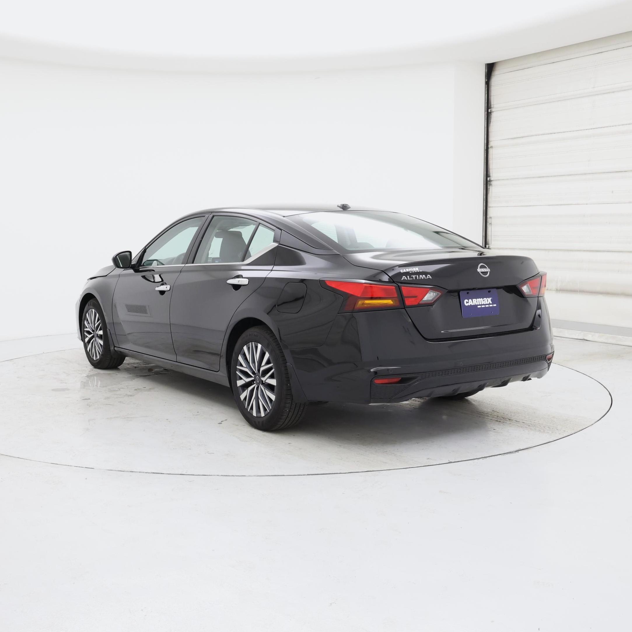Thumbnail: 2025 Nissan Altima - 2