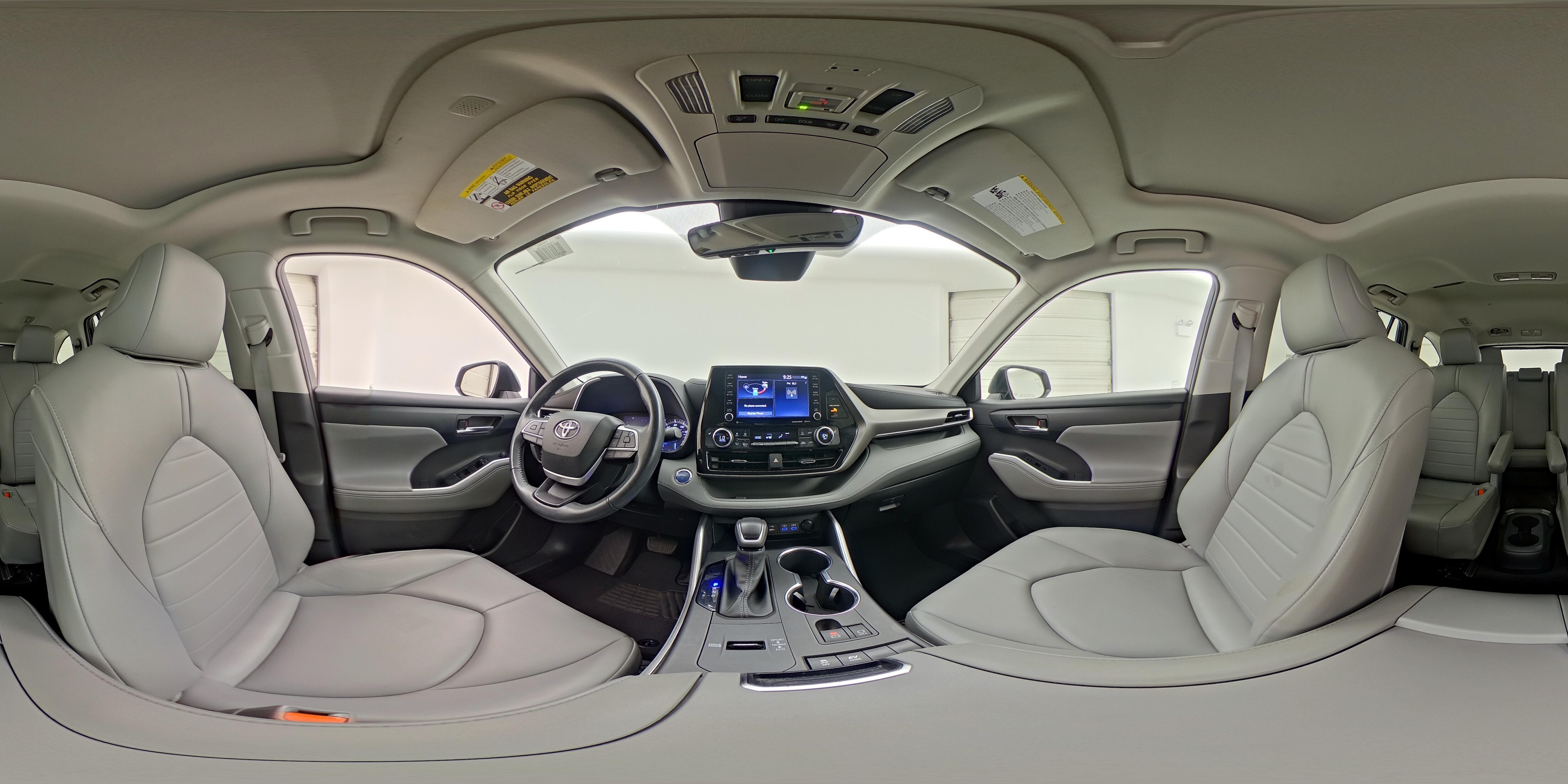 2022 Toyota Highlander XLE - Photo 25