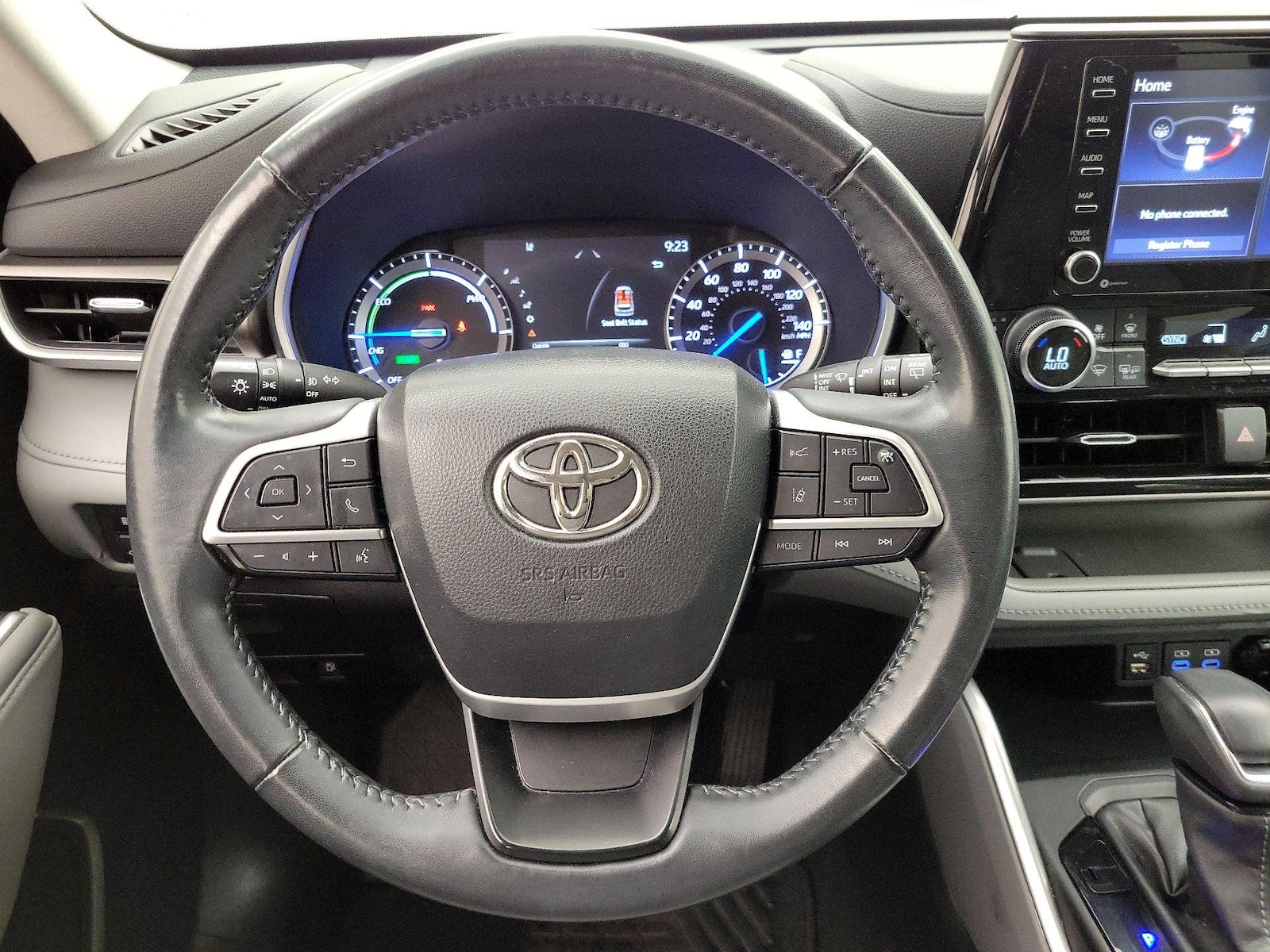 2022 Toyota Highlander XLE - Photo 11