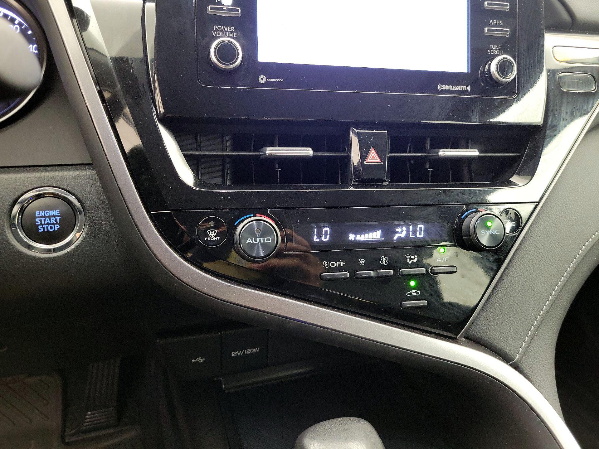 Thumbnail: 2024 Toyota Camry - 15