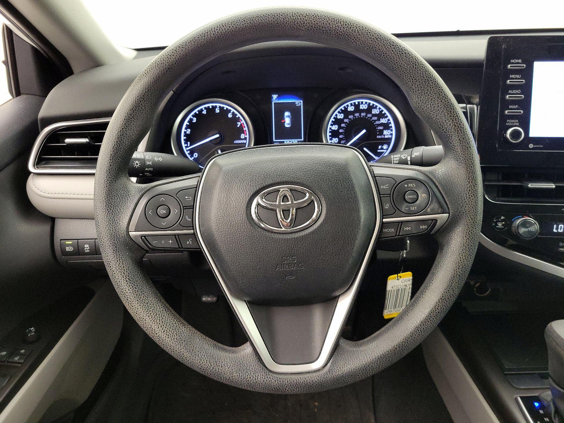 Thumbnail: 2023 Toyota Camry - 10