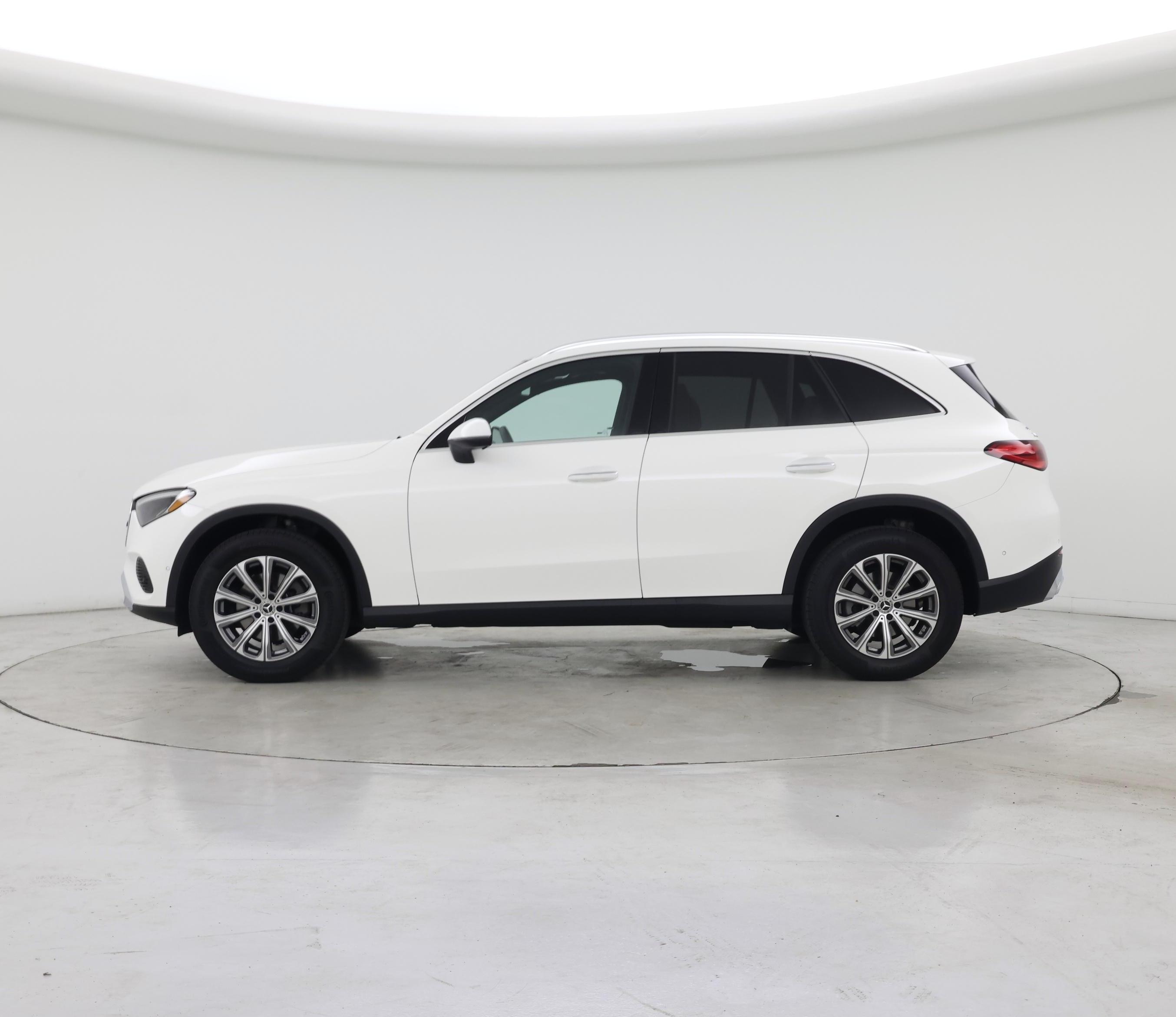Thumbnail: 2025 Mercedes-Benz GLC - 3