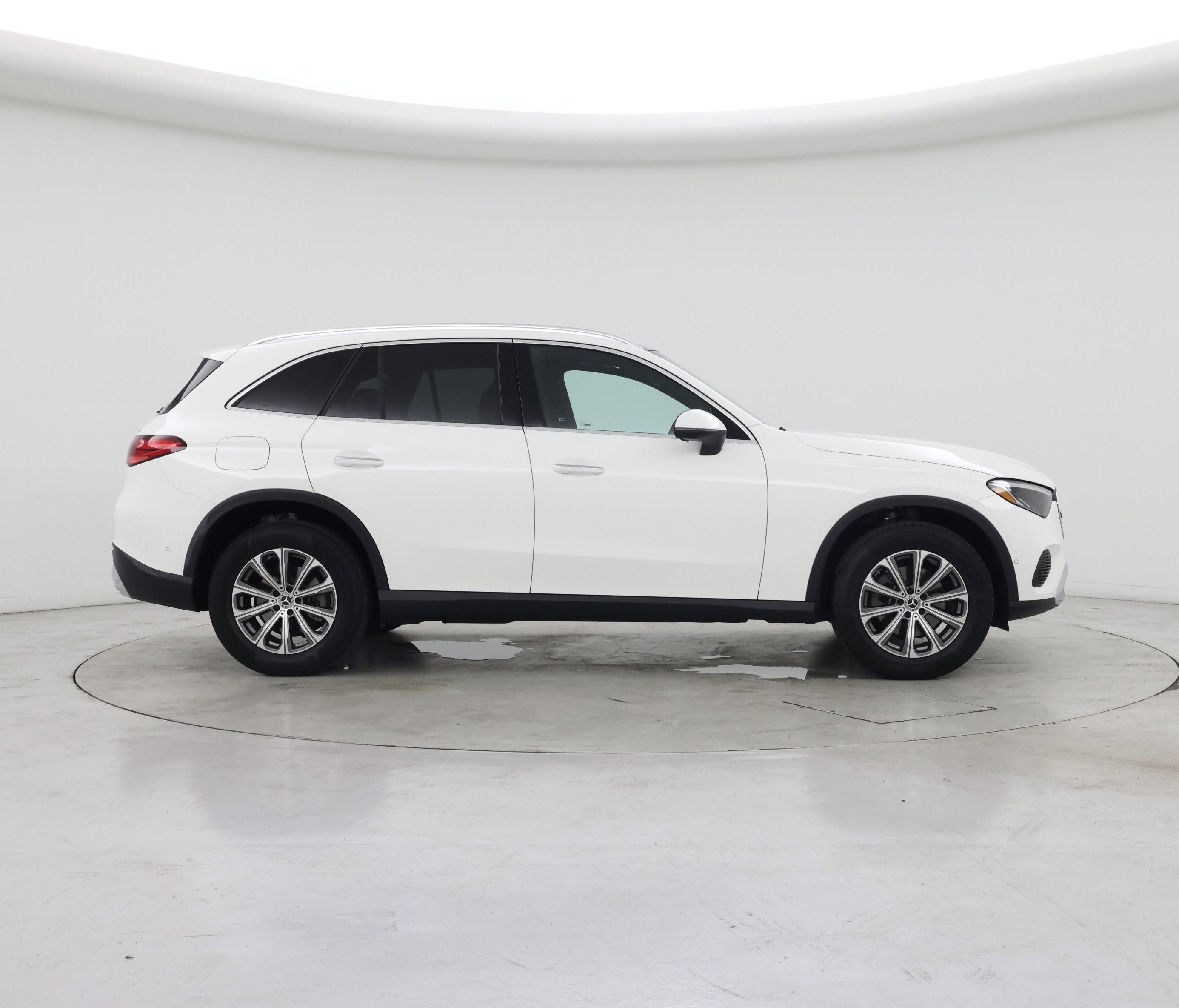 Thumbnail: 2025 Mercedes-Benz GLC - 7