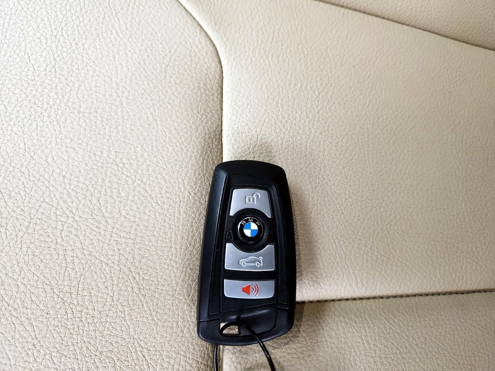 2017 BMW 3 Series 320i - Photo 25