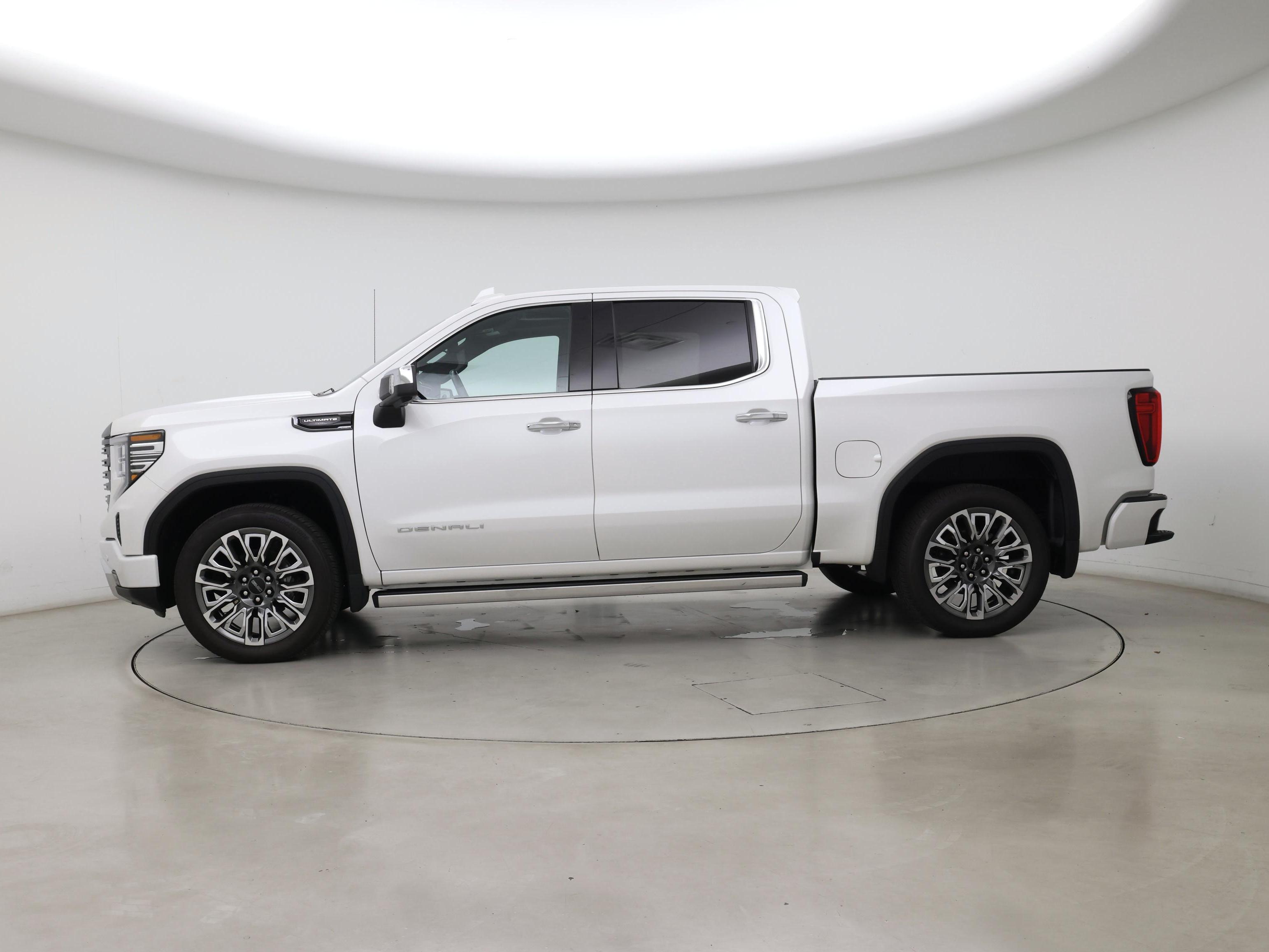 Thumbnail: 2024 GMC Sierra 1500 - 3