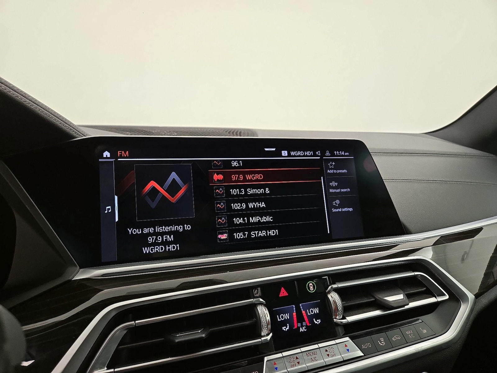 2021 BMW X5 40i - Photo 17