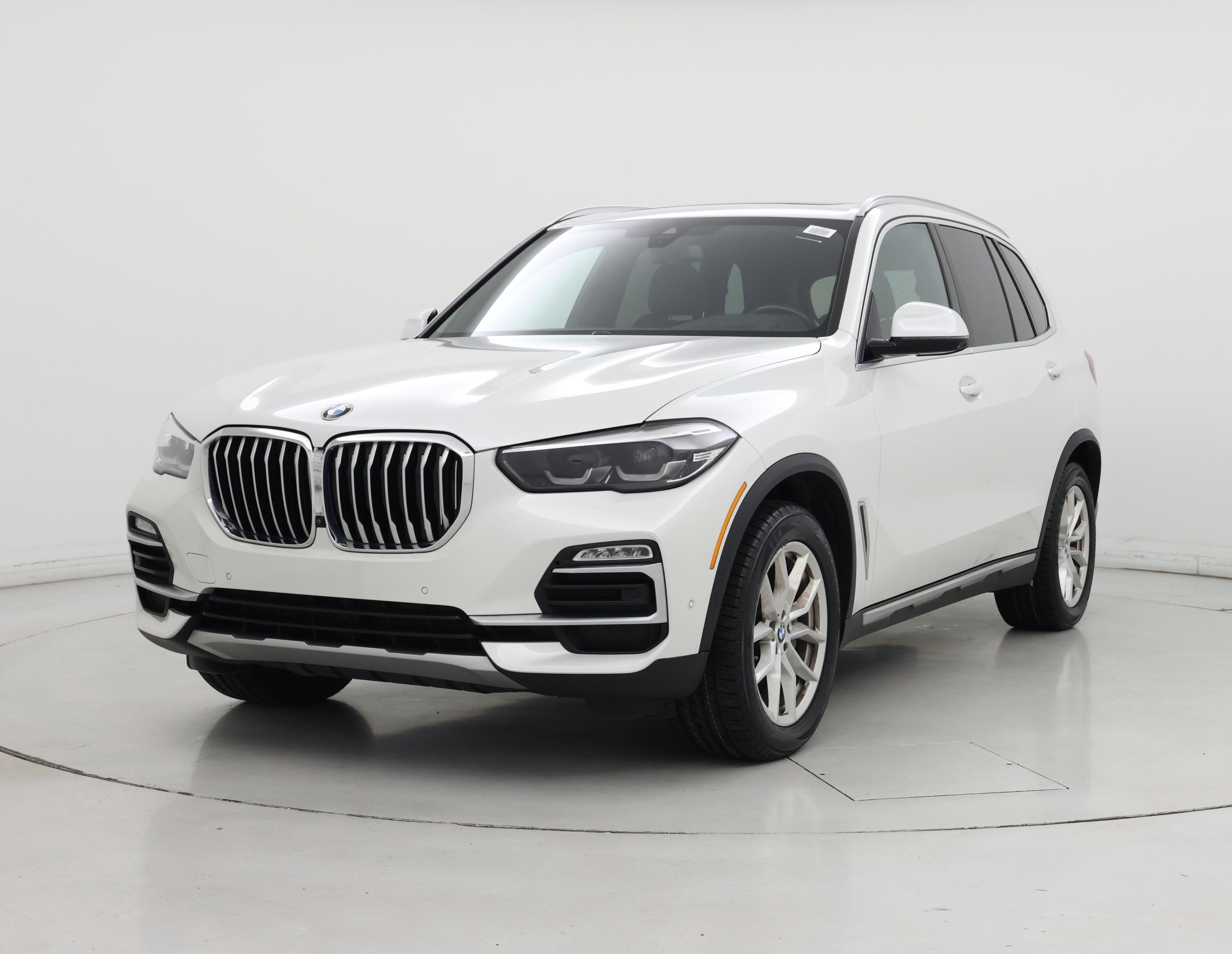 Thumbnail: 2021 BMW X5 - 4