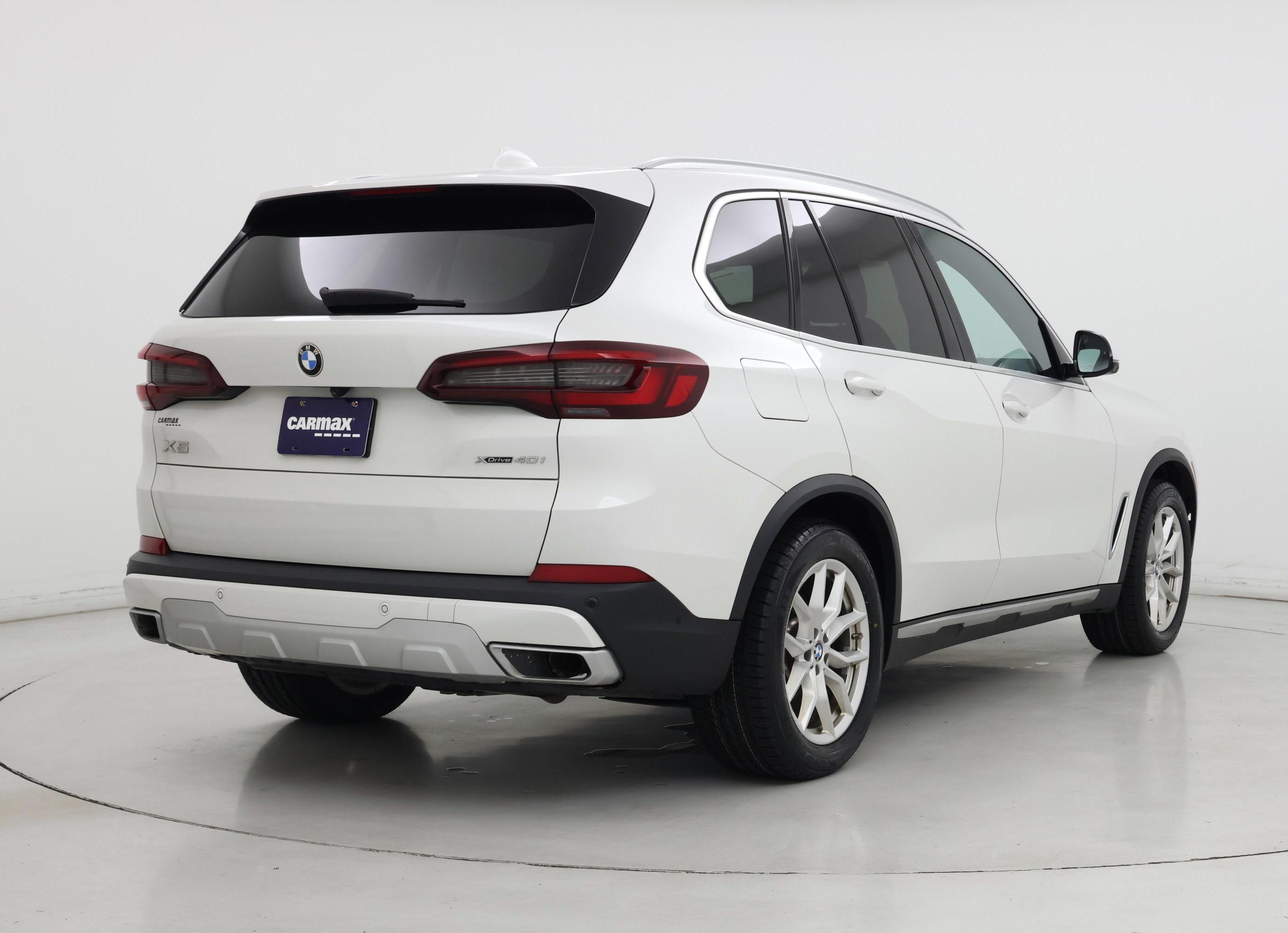 Thumbnail: 2021 BMW X5 - 8