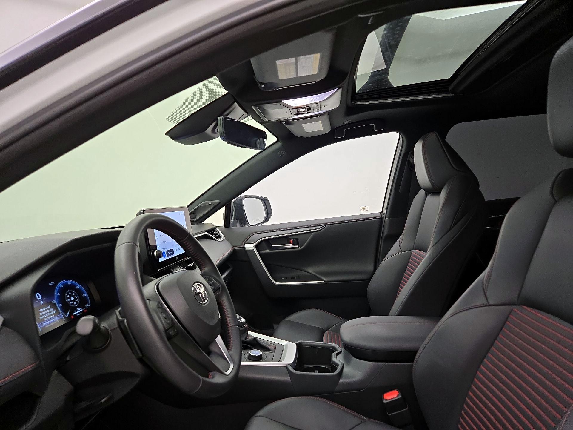 Thumbnail: 2024 Toyota RAV4 - 19