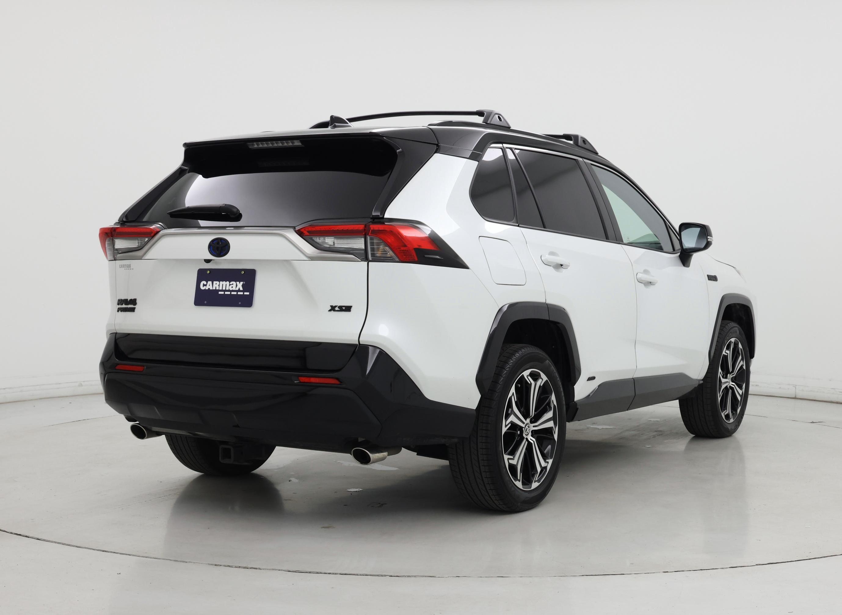 Thumbnail: 2024 Toyota RAV4 - 8