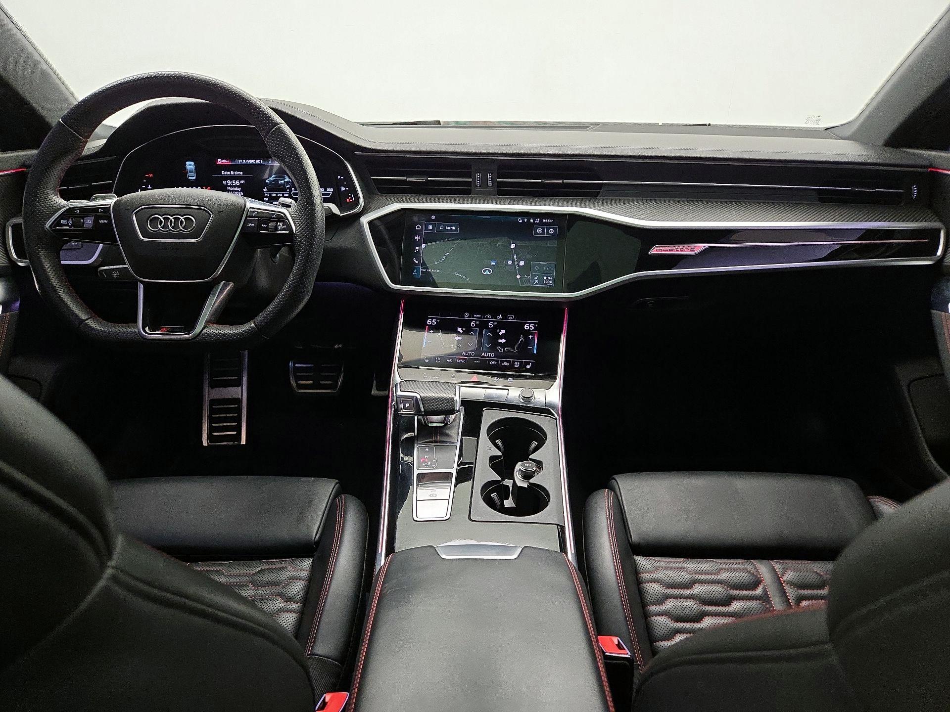 Thumbnail: 2022 Audi RS 7 - 9