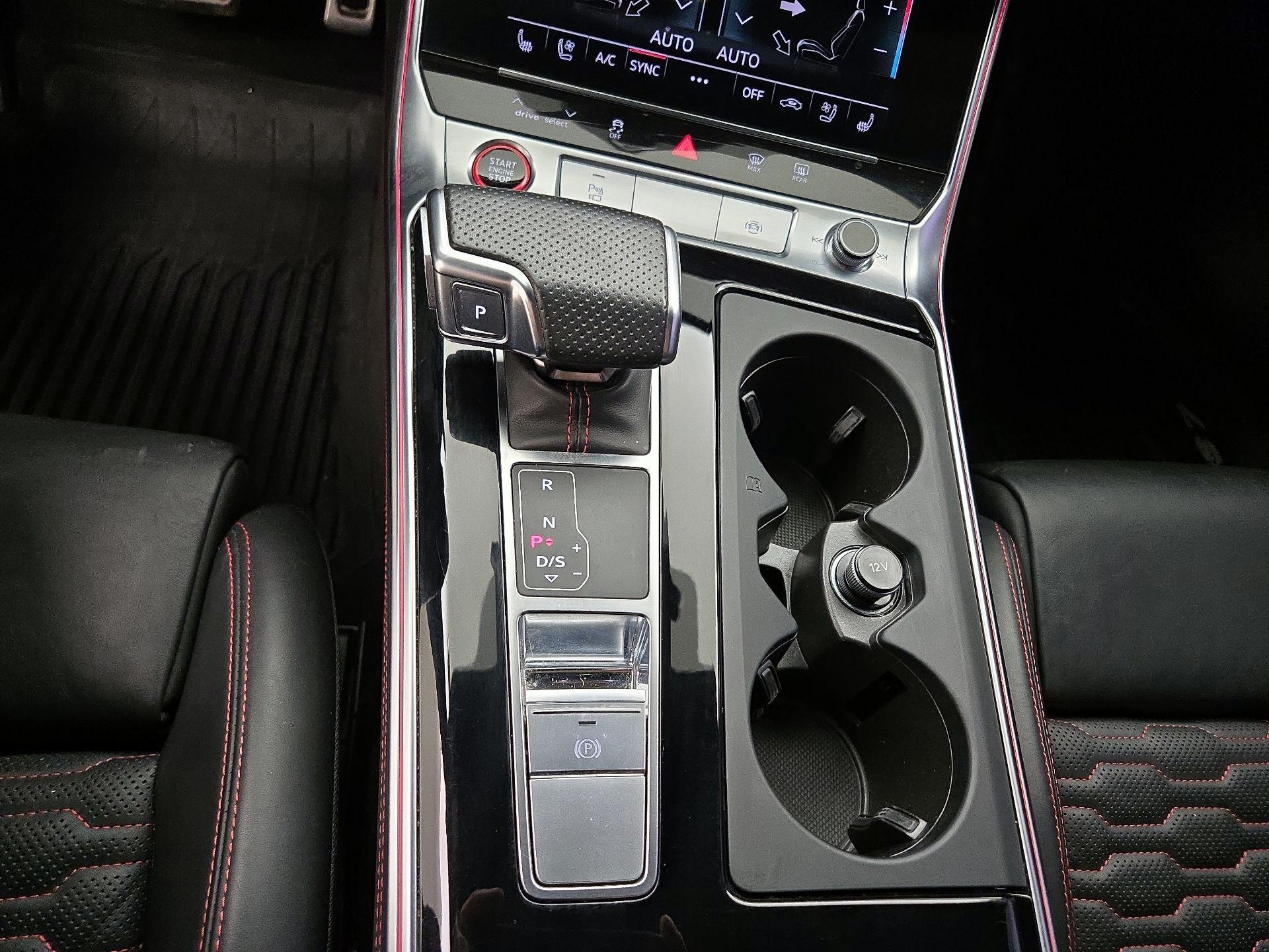 Thumbnail: 2022 Audi RS 7 - 18