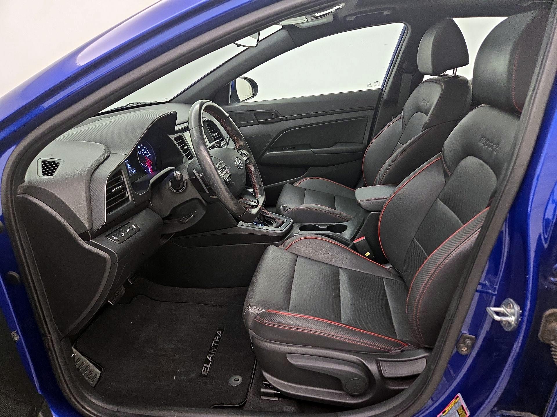 Thumbnail: 2020 Hyundai Elantra - 11