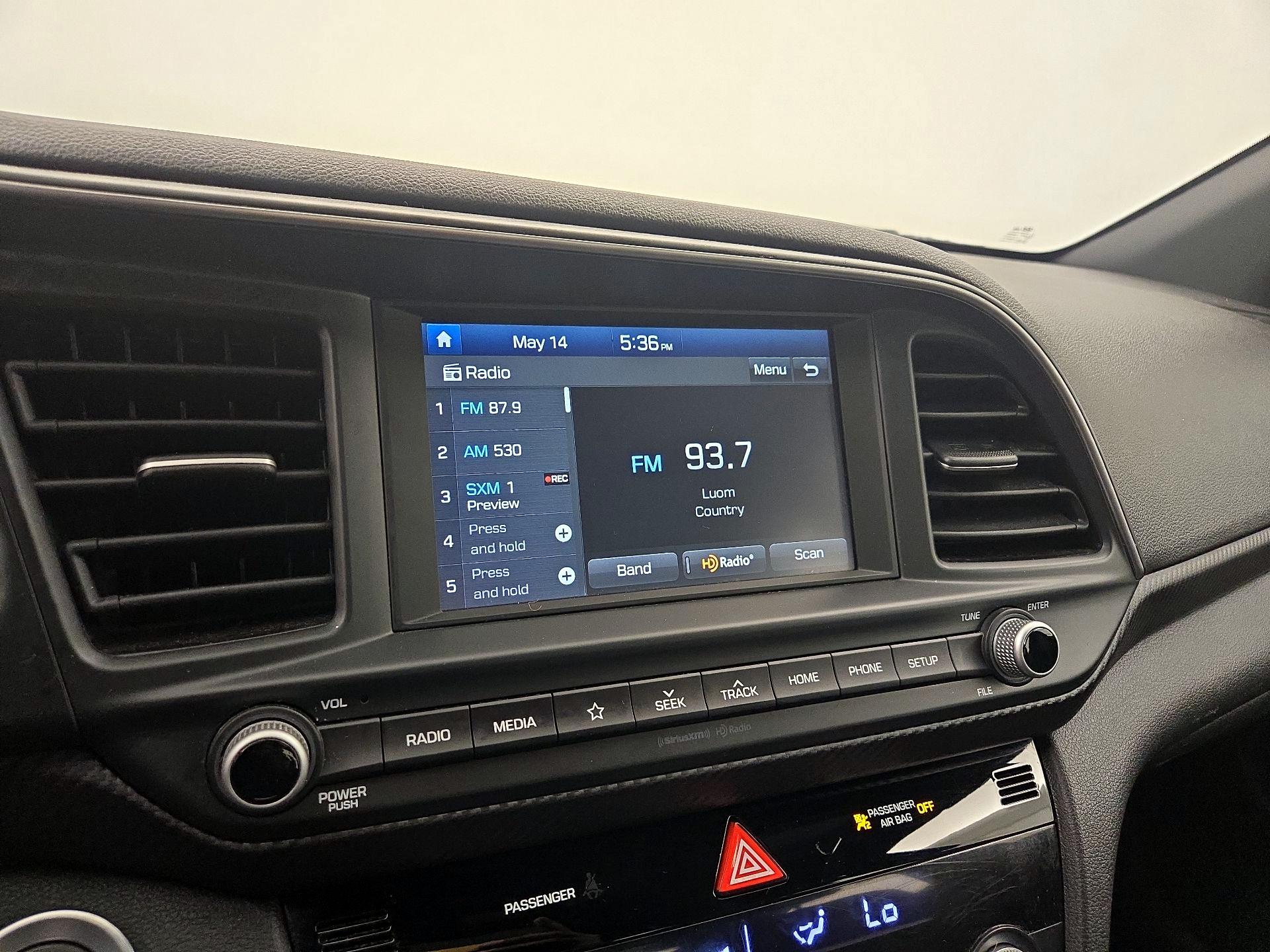 Thumbnail: 2020 Hyundai Elantra - 15