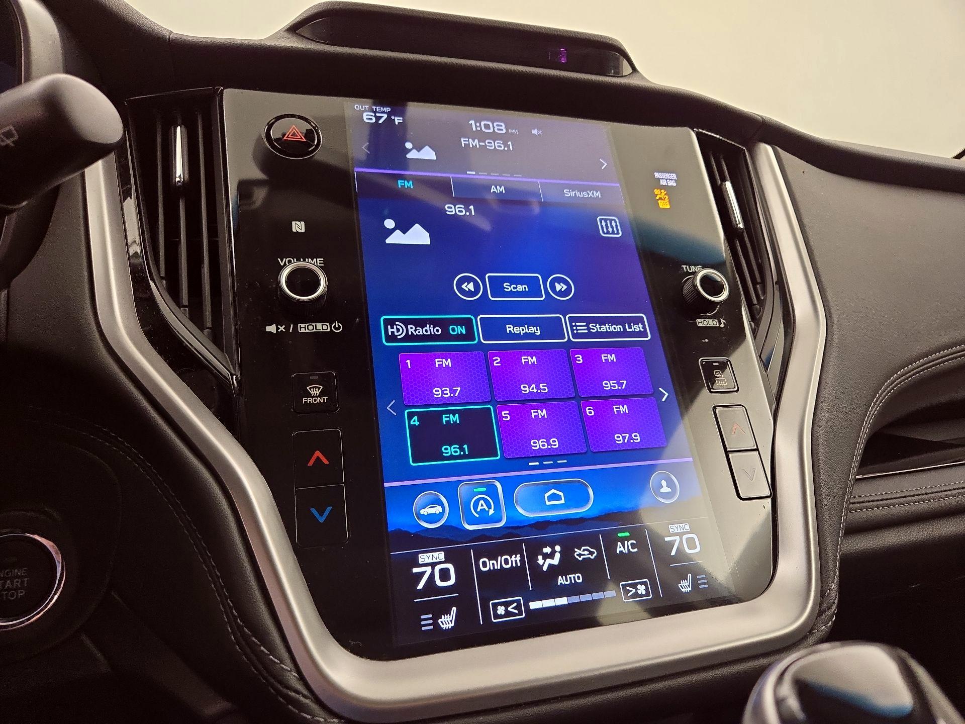 Thumbnail: 2022 Subaru Outback - 16