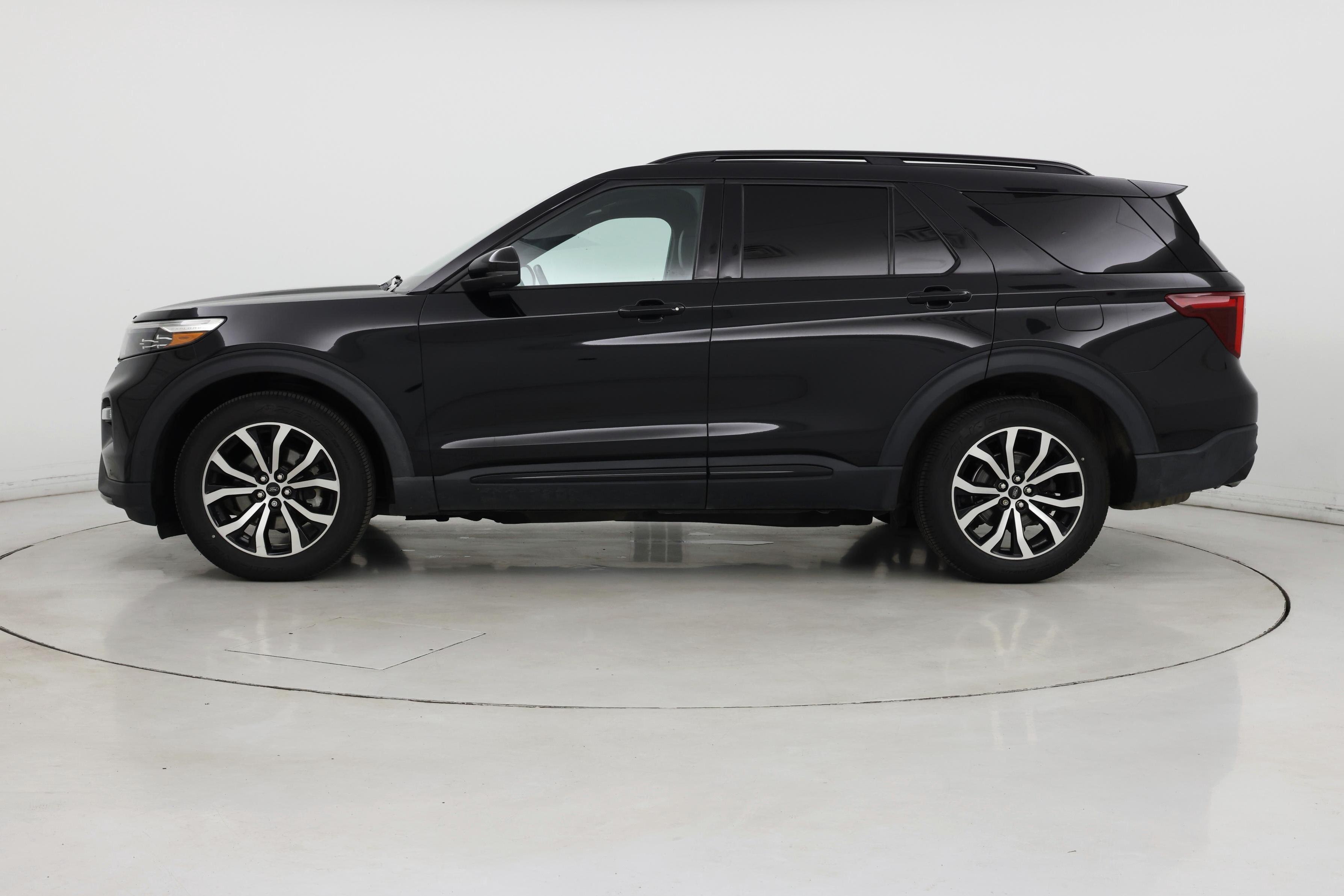 Thumbnail: 2020 Ford Explorer - 3