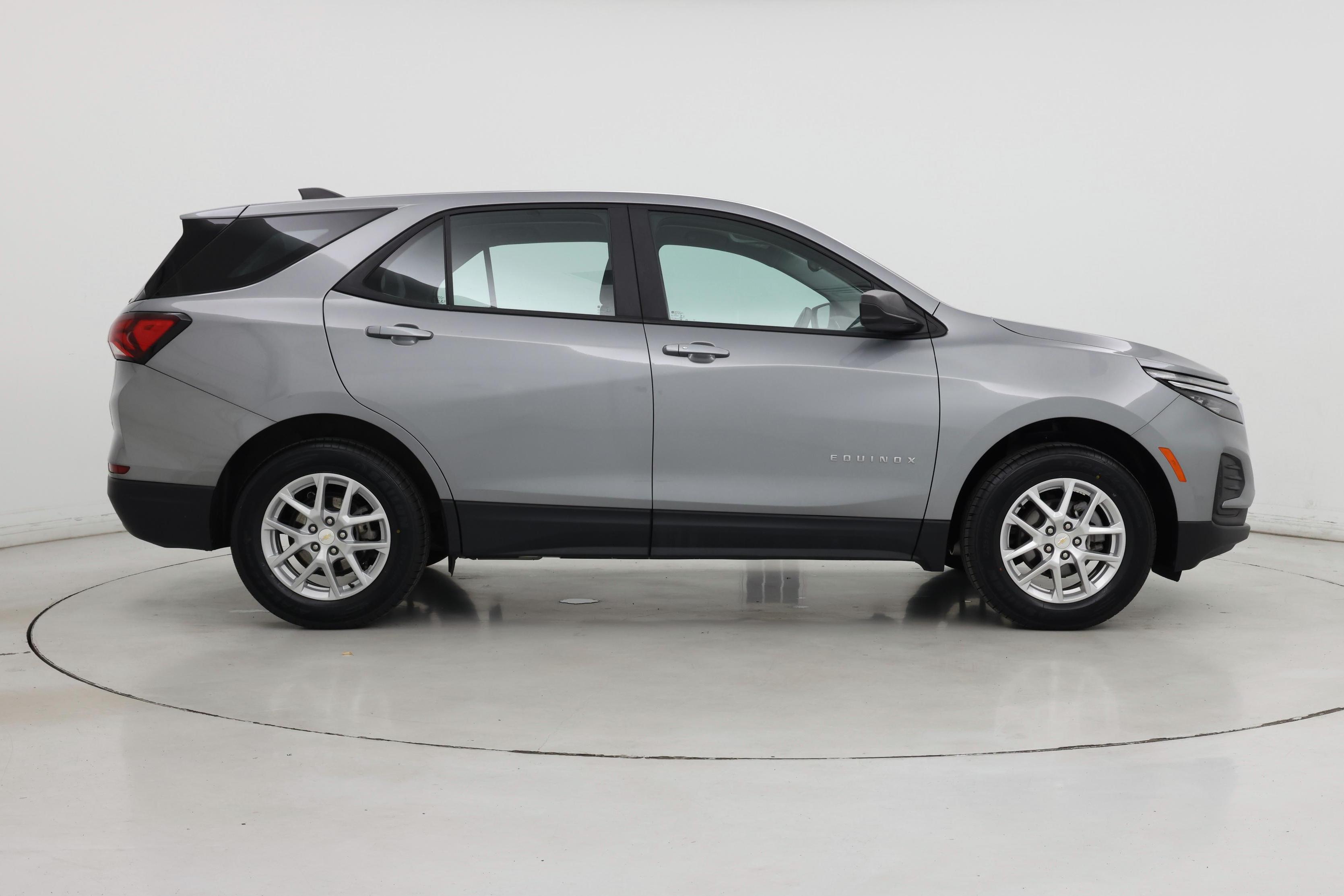 Thumbnail: 2023 Chevrolet Equinox - 7