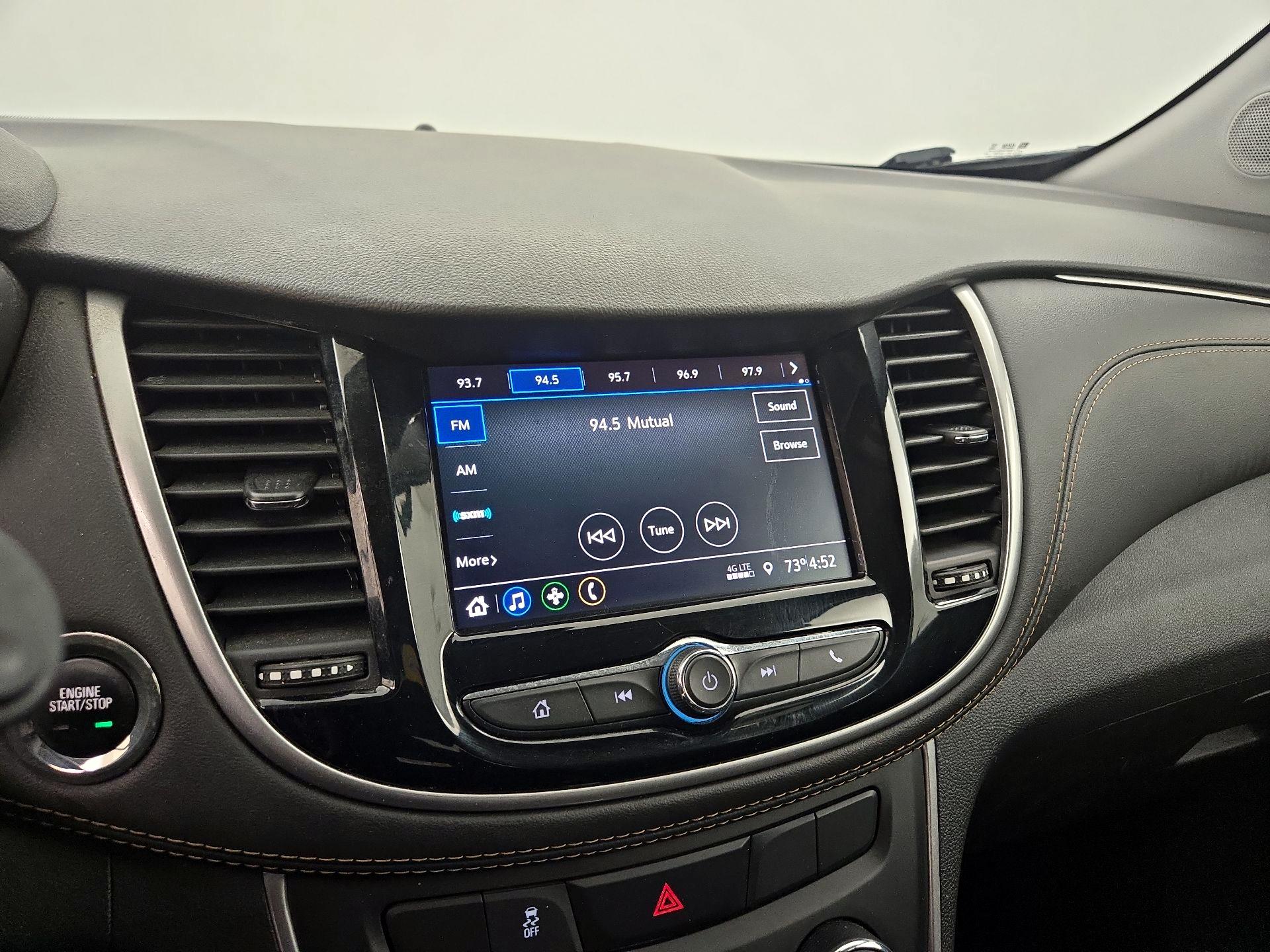 Thumbnail: 2022 Chevrolet Trax - 15