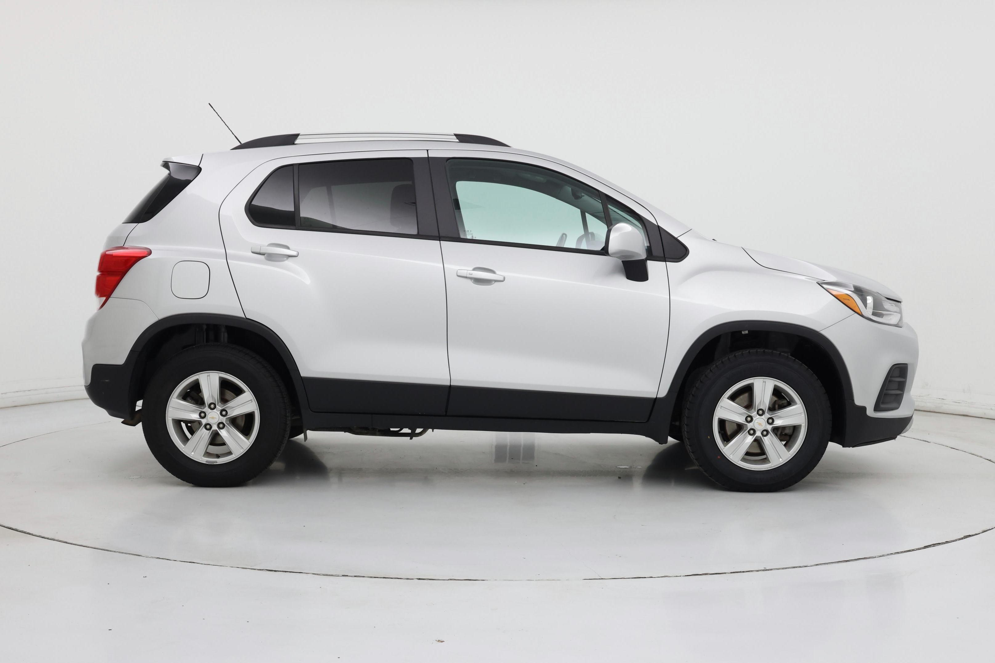 Thumbnail: 2022 Chevrolet Trax - 7