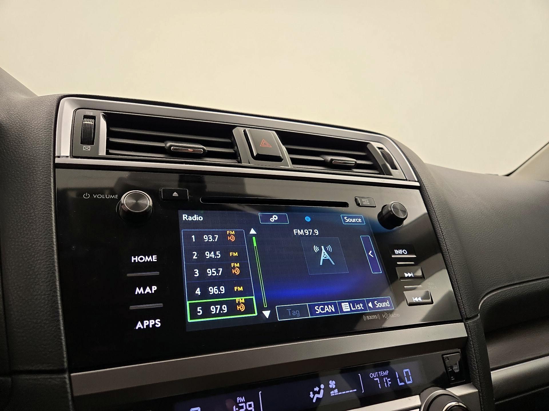 Thumbnail: 2017 Subaru Outback - 16