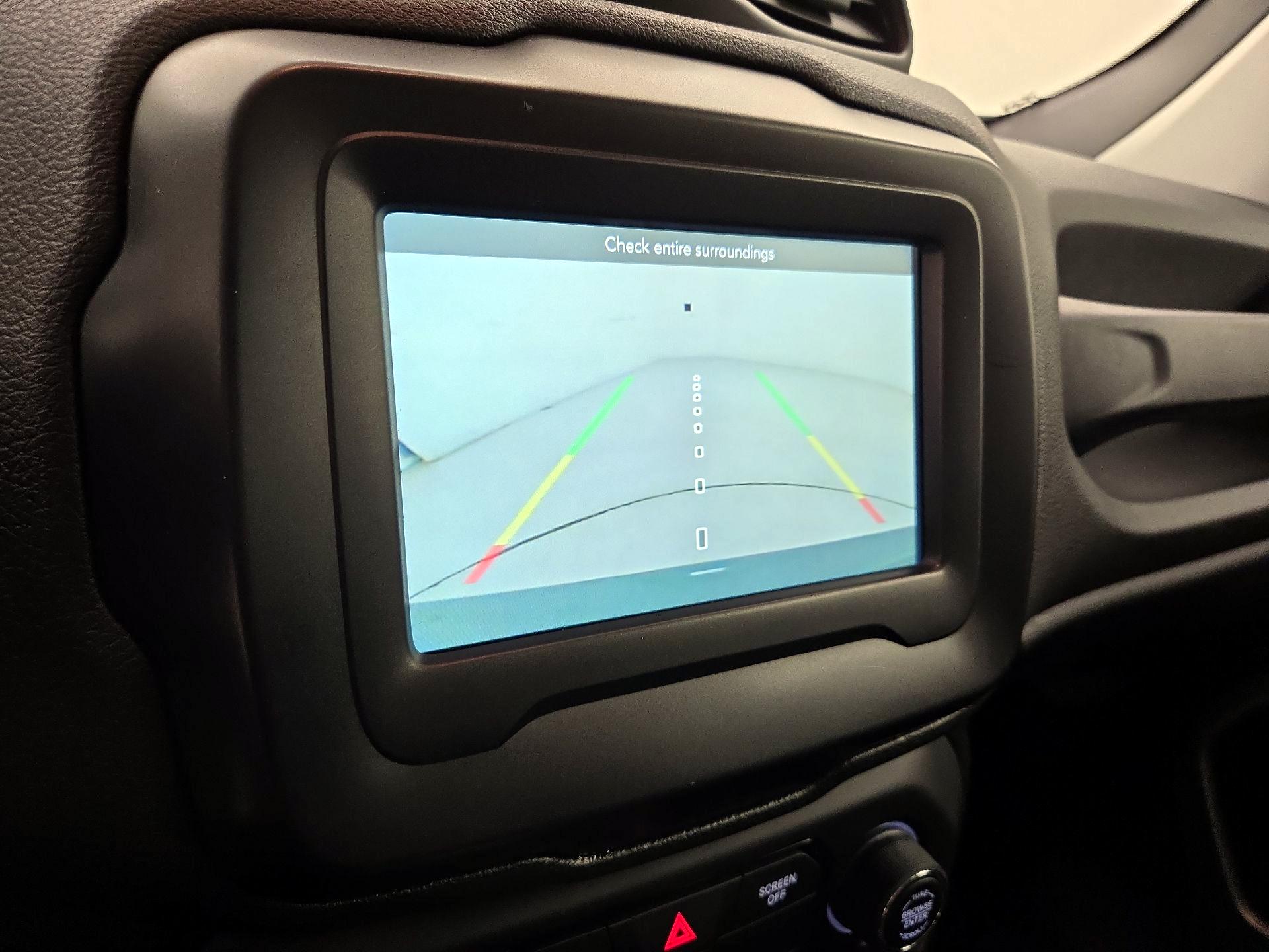 Thumbnail: 2018 Jeep Renegade - 14