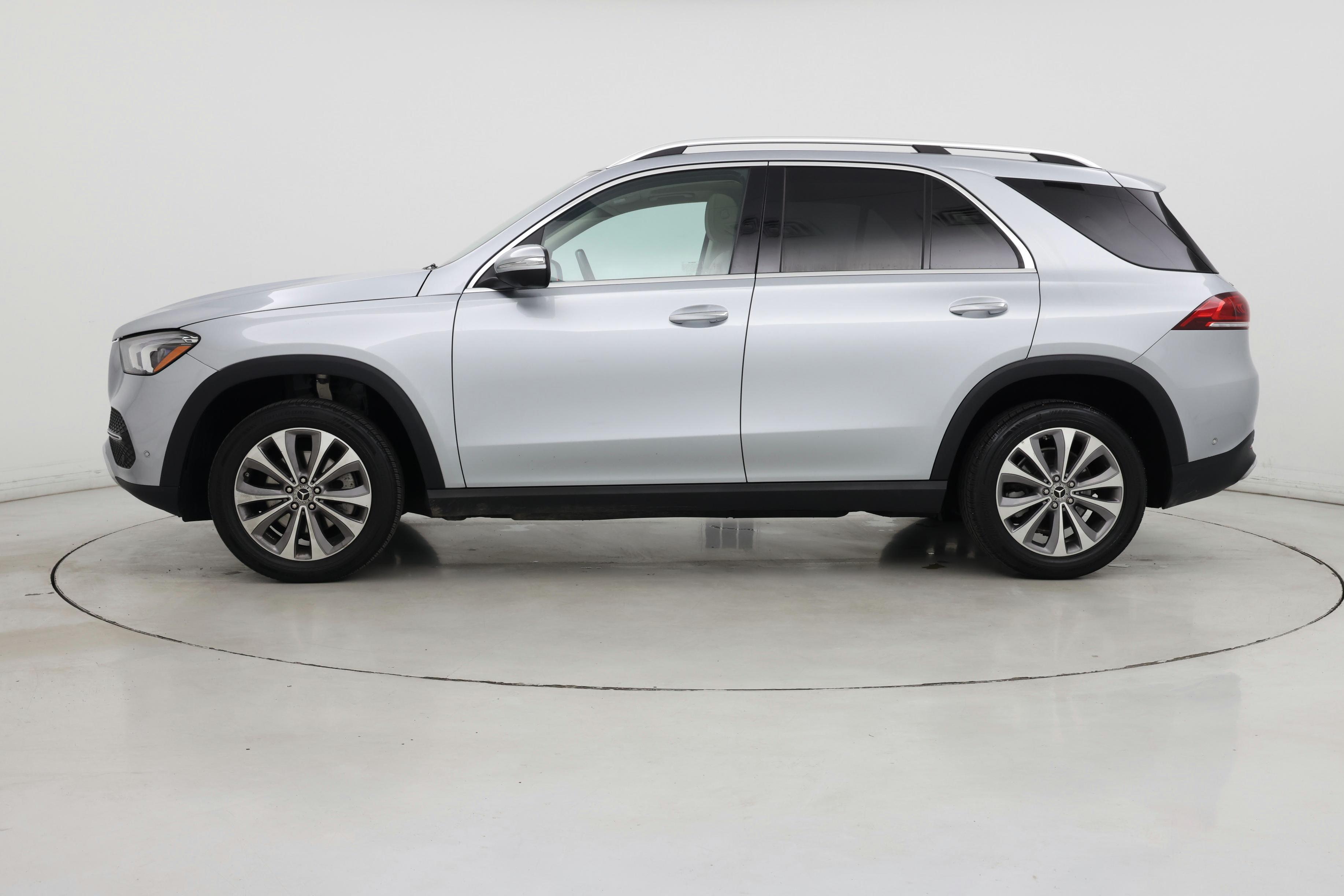Thumbnail: 2022 Mercedes-Benz GLE - 3