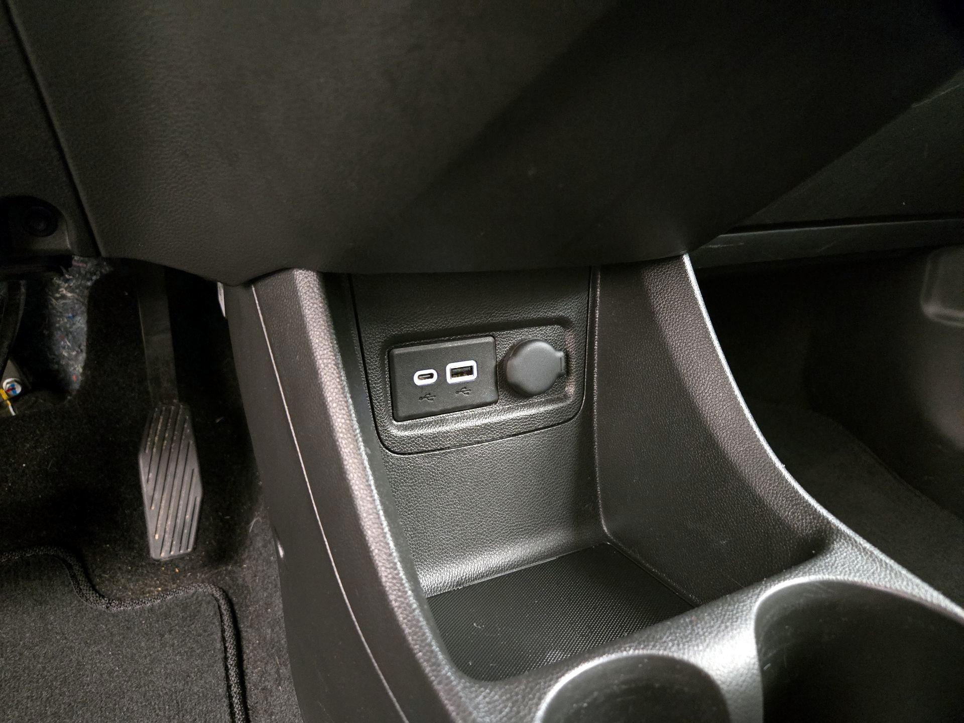 Thumbnail: 2022 Chevrolet Spark - 18